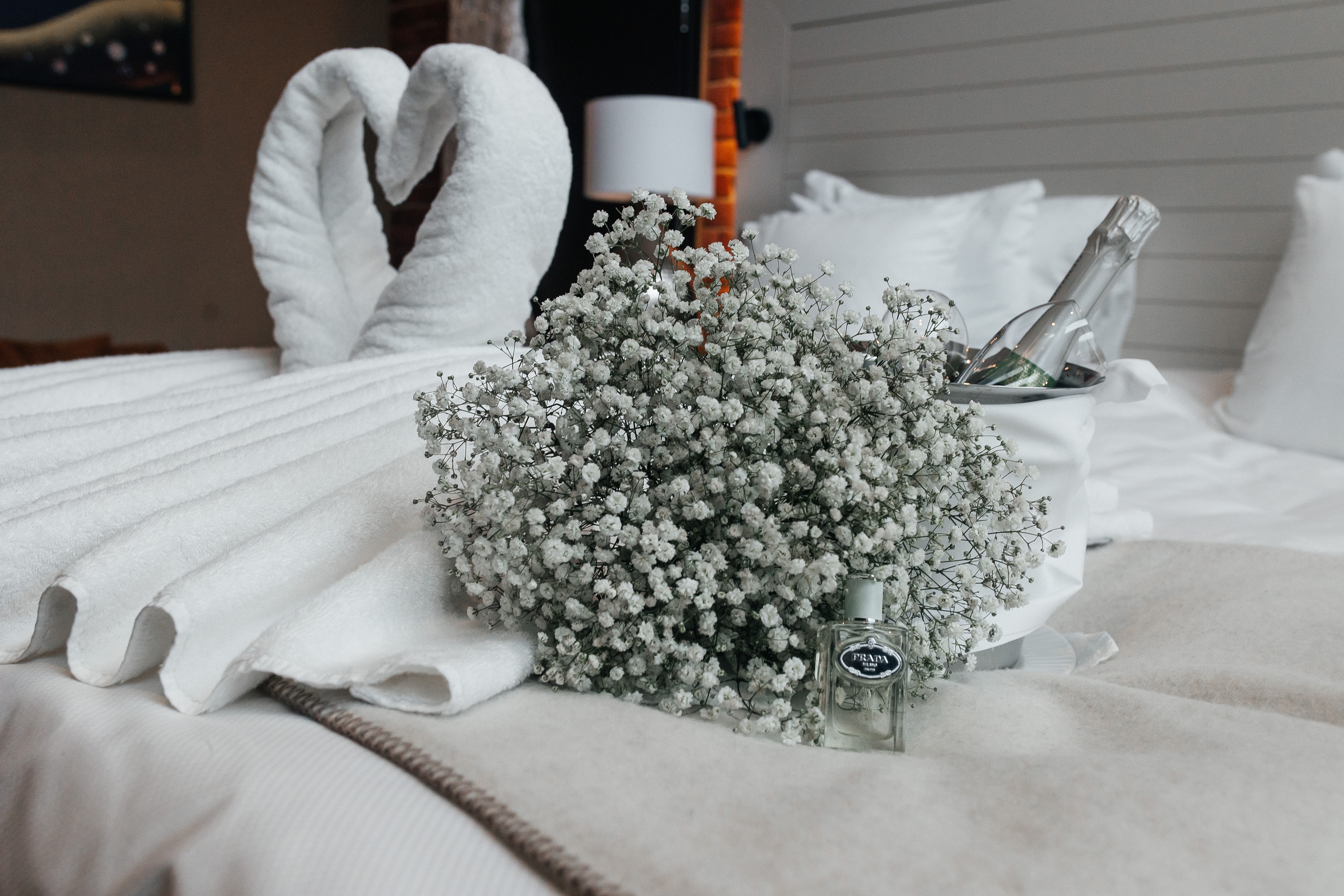 Sinun häävalokuvaaja. Valokuvaaja Lahti, Helsinki Elena Salonen