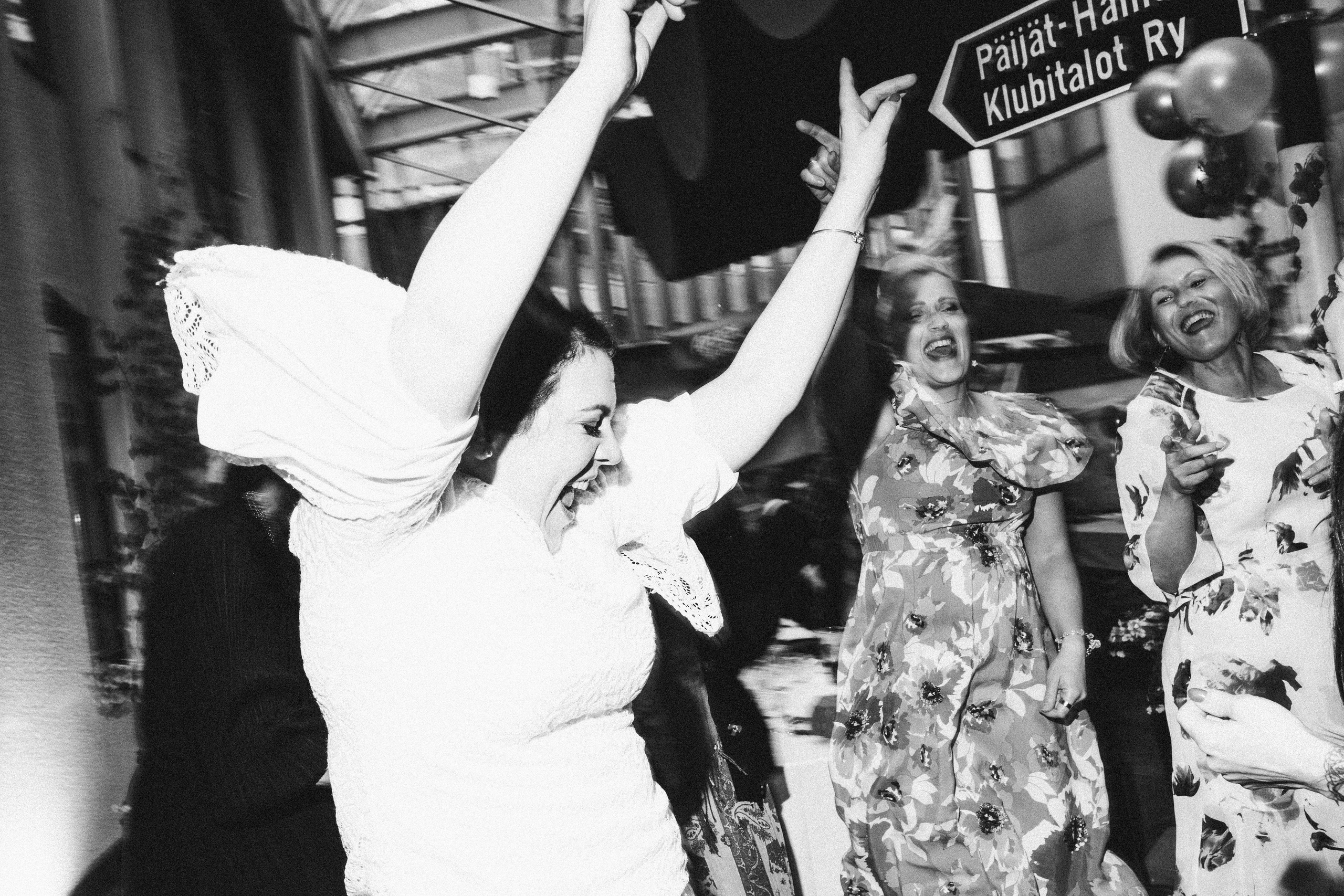 Sinun häävalokuvaaja. Valokuvaaja Lahti, Helsinki Elena Salonen