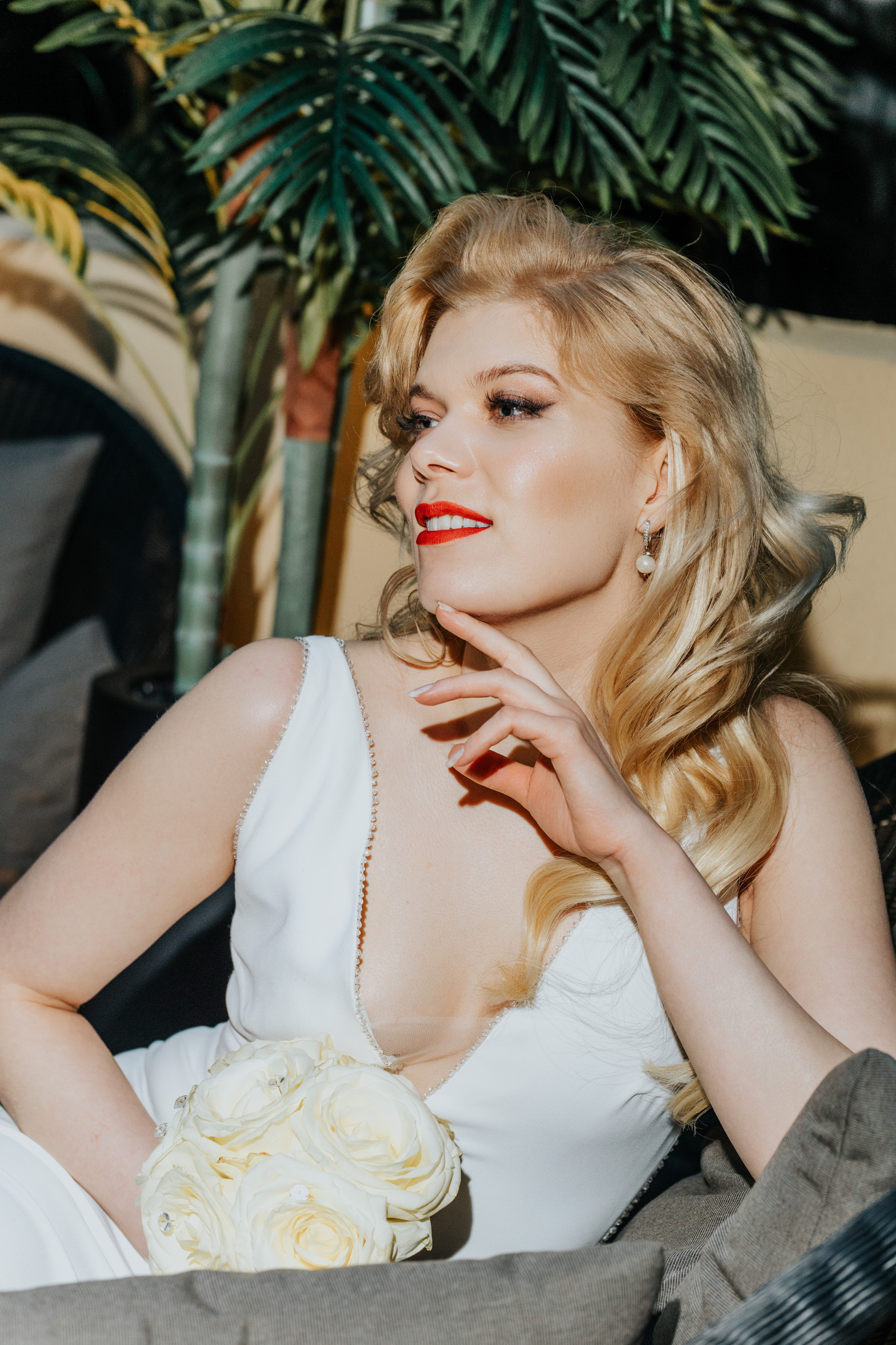 The Glamour Bride. Valokuvaaja Lahti, Helsinki Elena Salonen