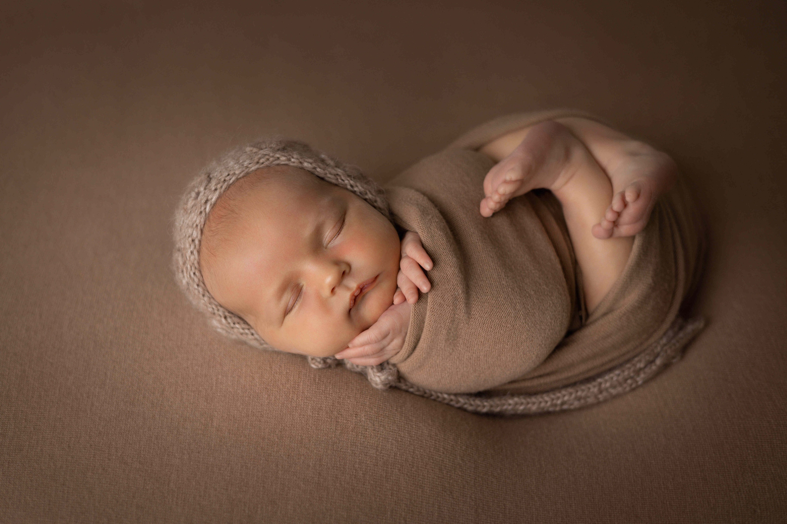 Mykhailo 10 days. Newborn, Maternity & Family Photographer in Charlotte, North Carolina | Arhipova Julia