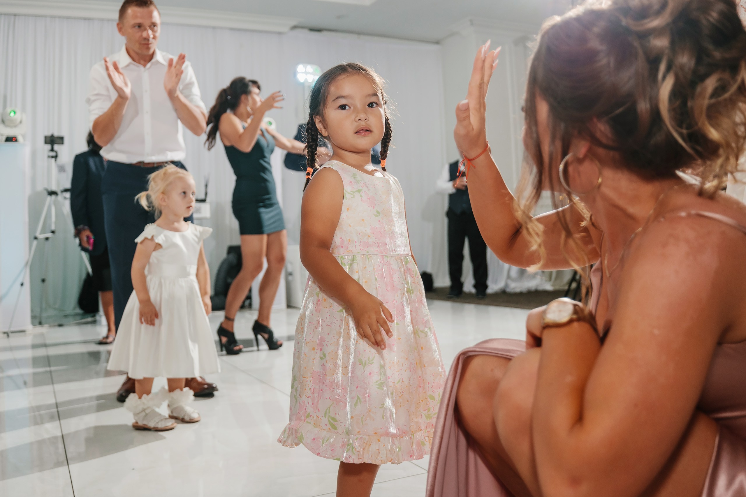 31.08.2024 Wedding. Wedding family event photographer in Chicago Nick Yushevich