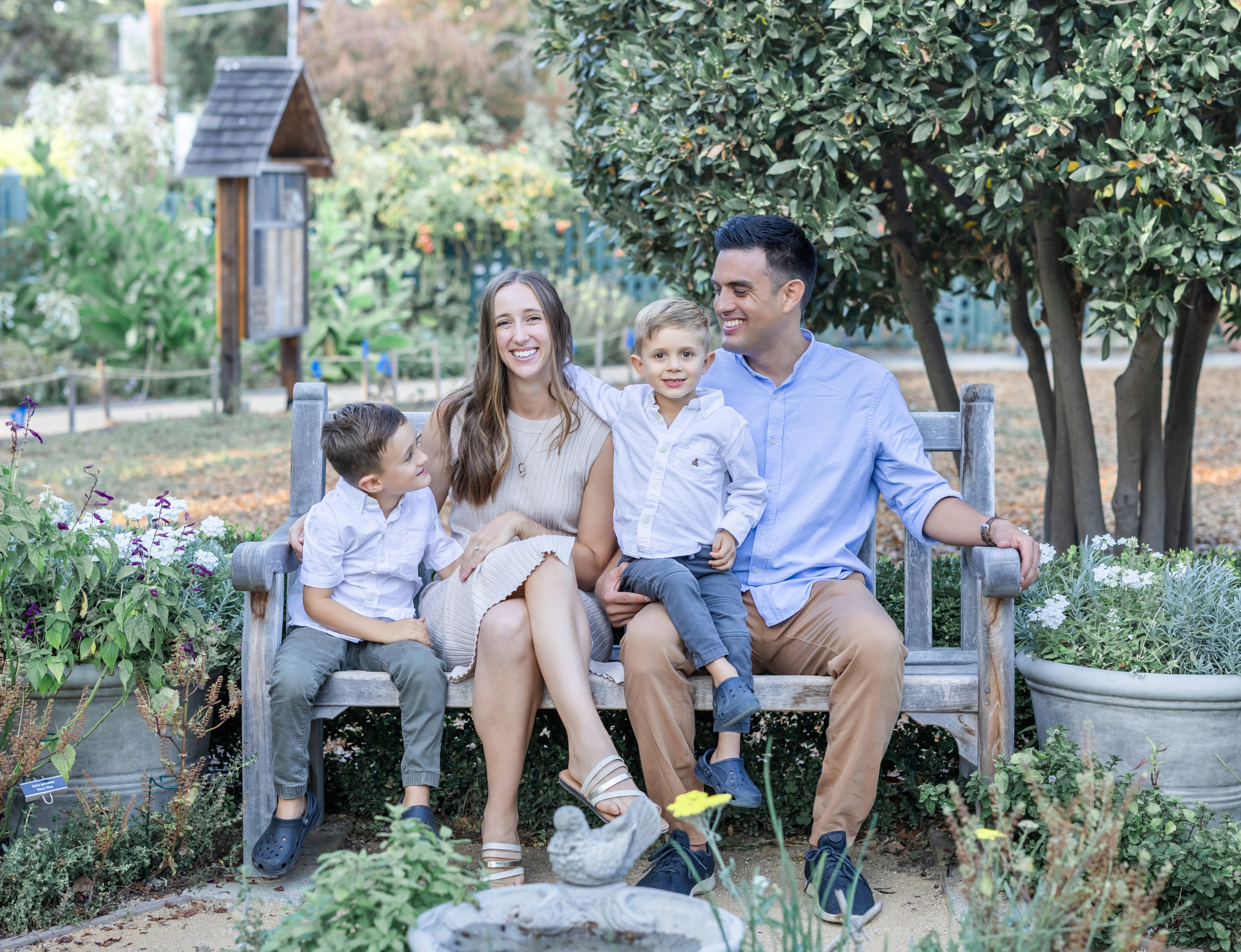 Family Garden Story. Levantera Photo San Francisco Bay Area Photographer Natalia