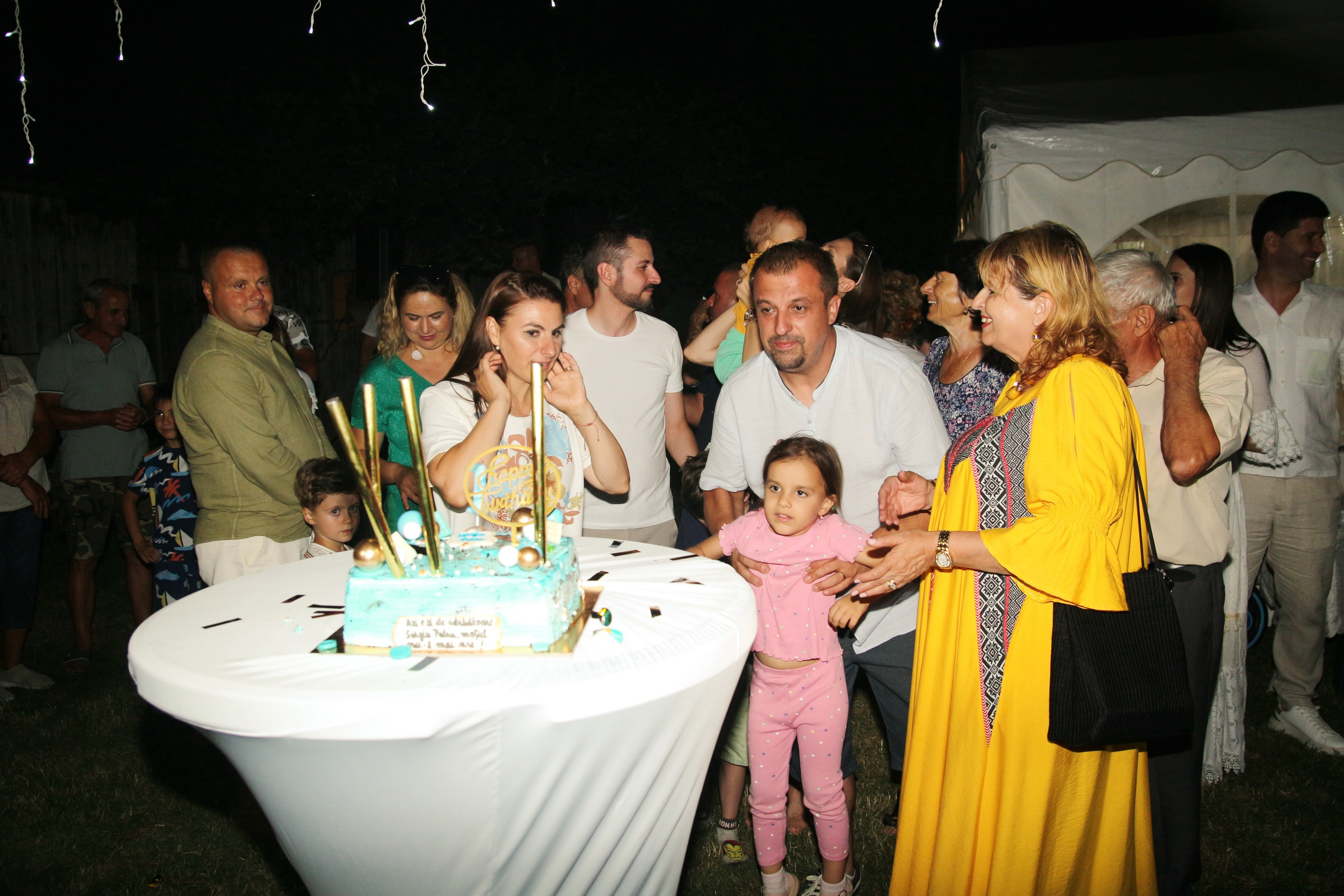 BYZO MEDIA. PETRU BYZO - family and children photographer in ROMANIA