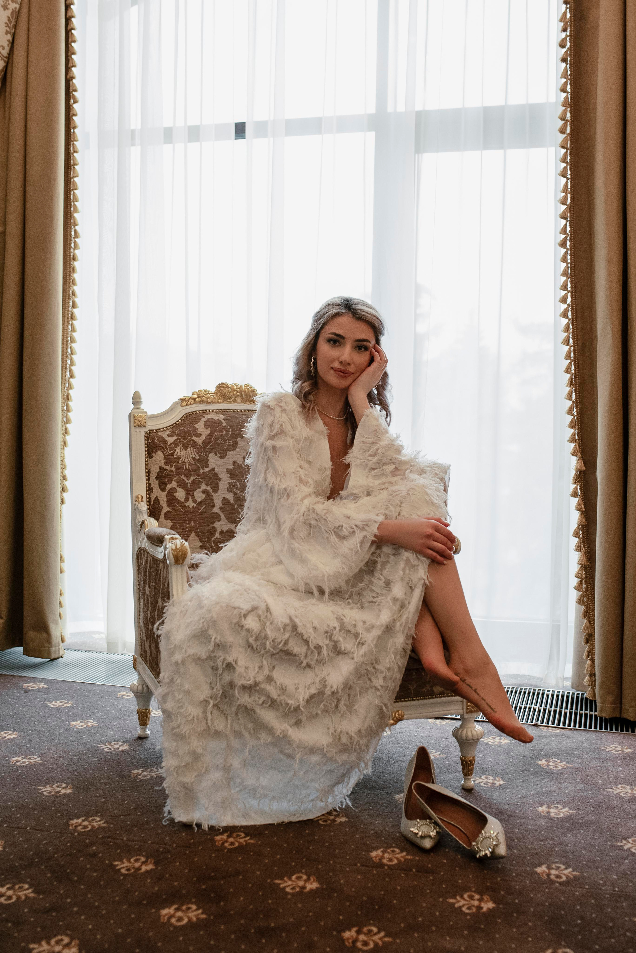 Bride’s morning. Wedding photo and video Texas