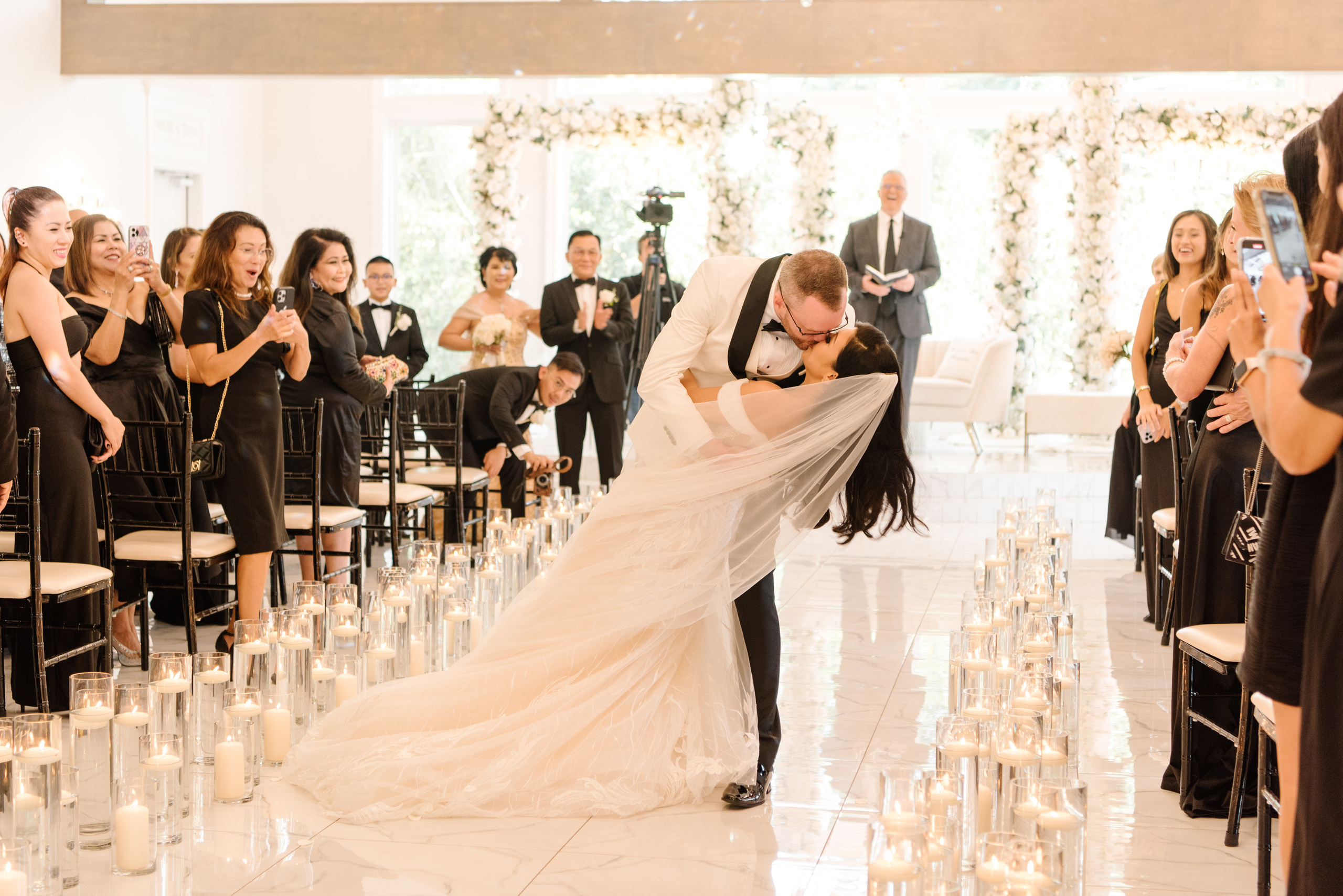 Markus & TJ. Wedding photo and video Texas