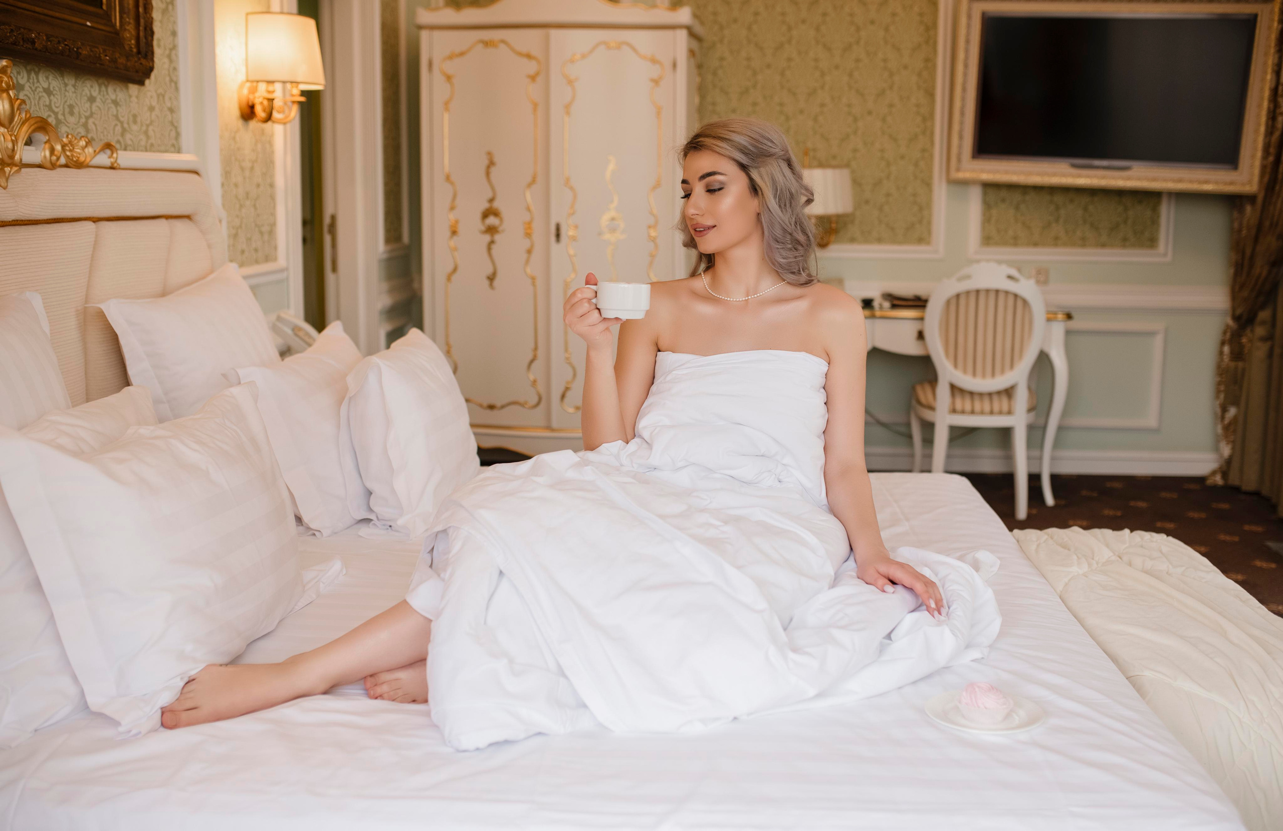 Bride’s morning. Wedding photo and video Texas