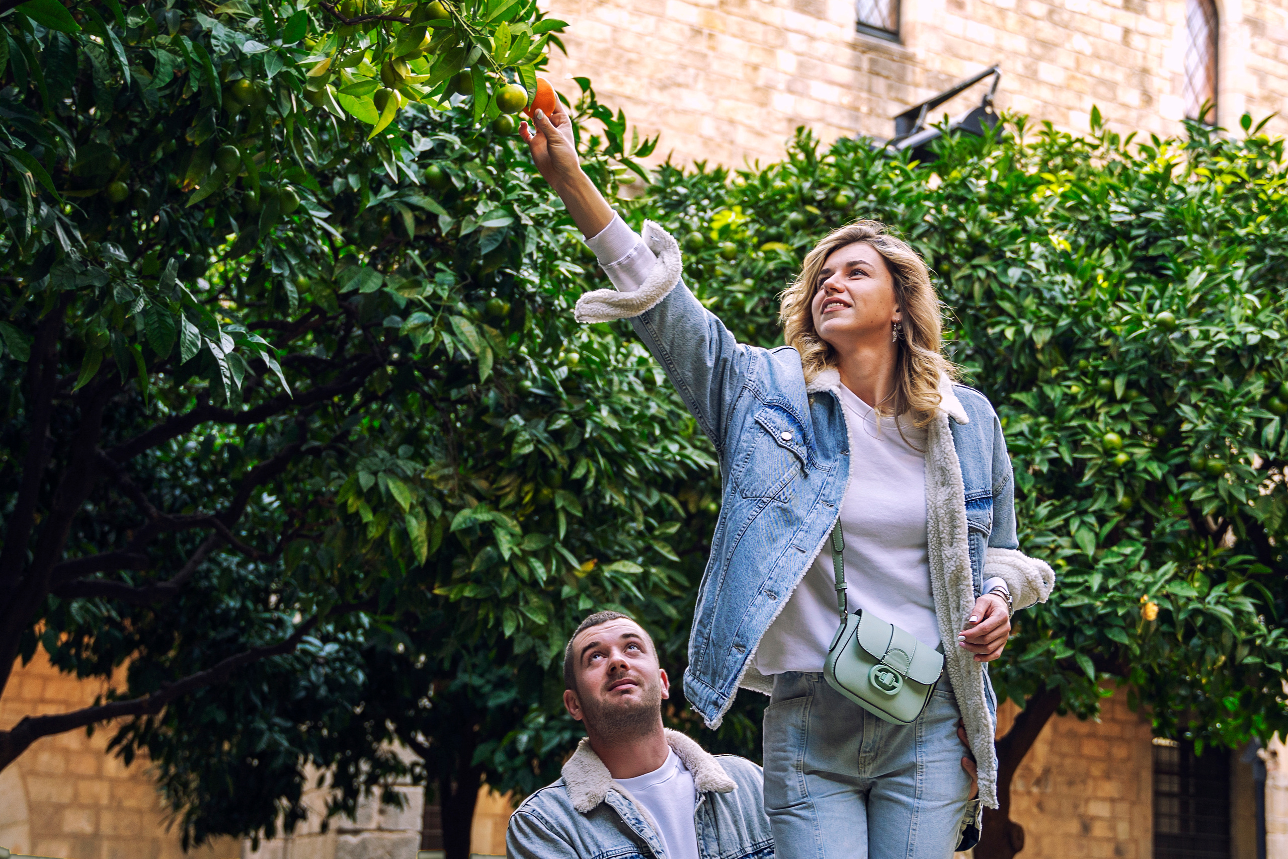 Love Story in Barcelona. Photographer @ Studio | Barcelona — Svyatoslav Usmyal