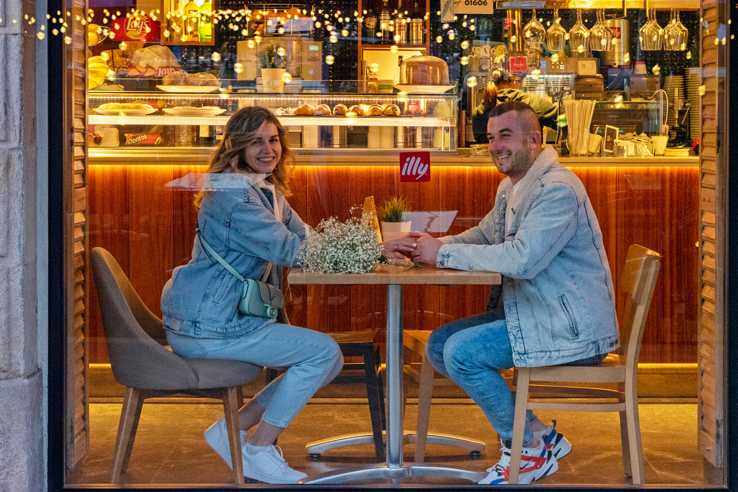 Love Story in Barcelona. Photographer @ Studio | Barcelona — Svyatoslav Usmyal