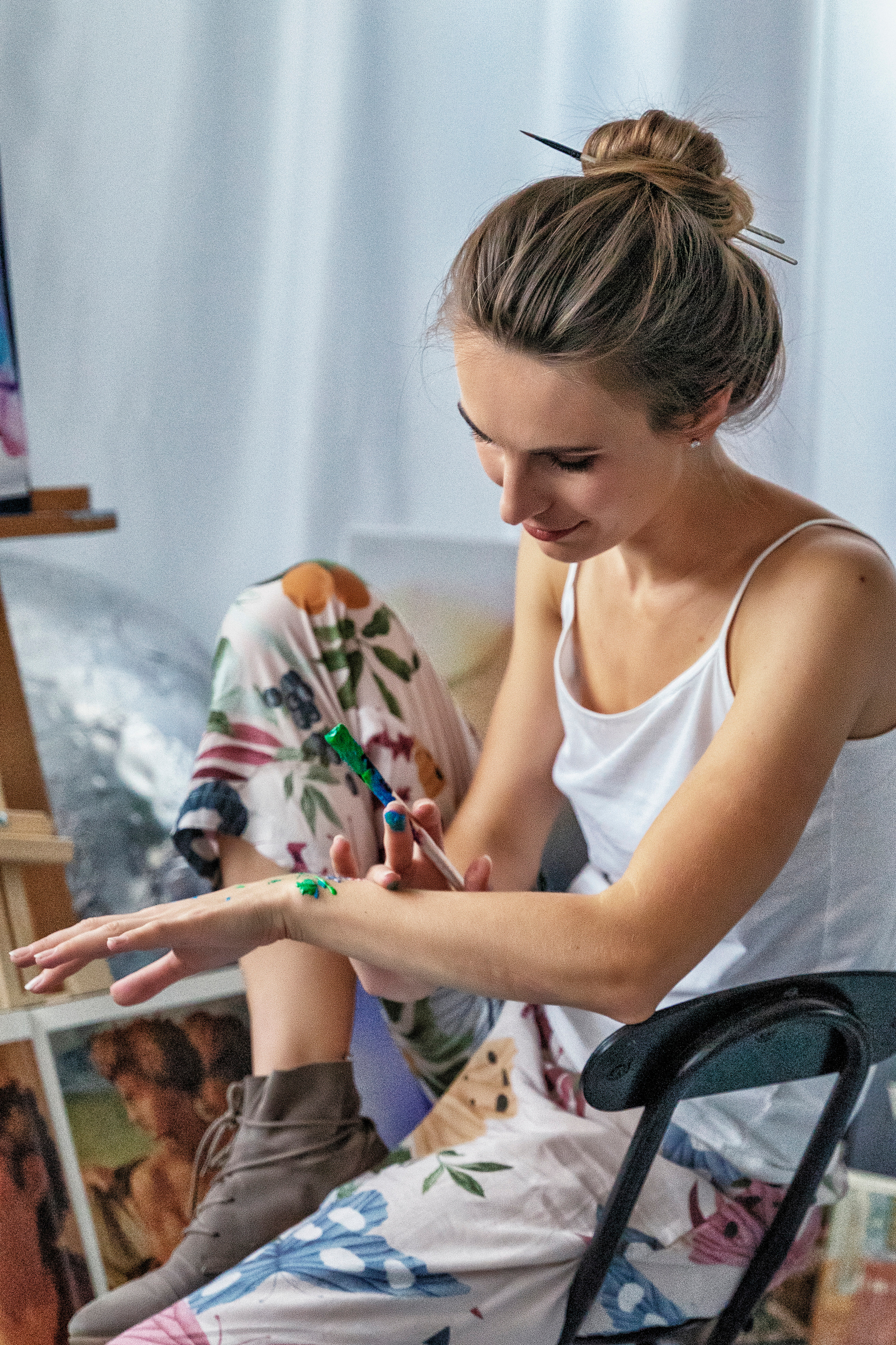 Artist Anna. Photographer @ Studio | Barcelona — Svyatoslav Usmyal