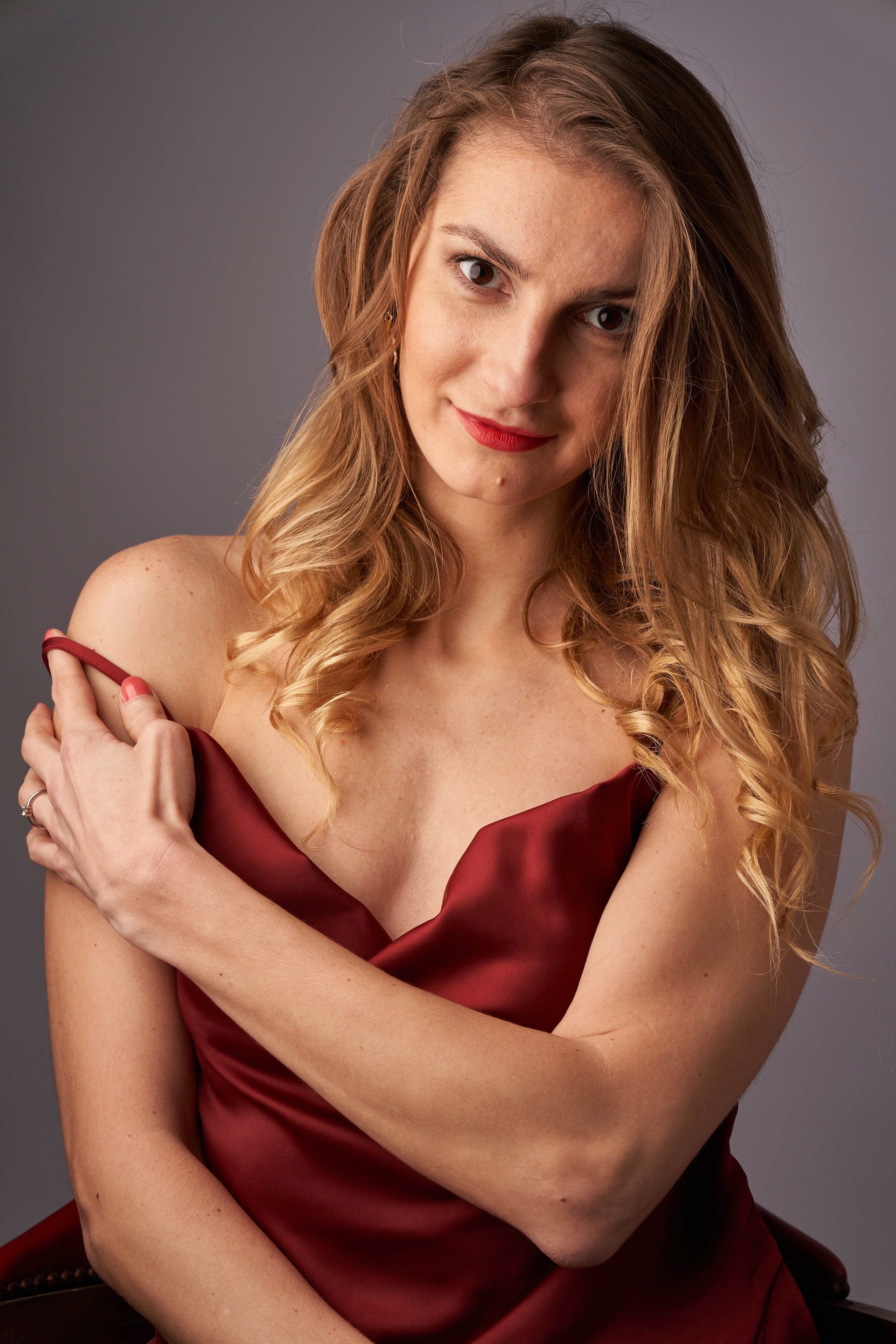 Women’s portraits. Photographer @ Studio | Barcelona — Svyatoslav Usmyal