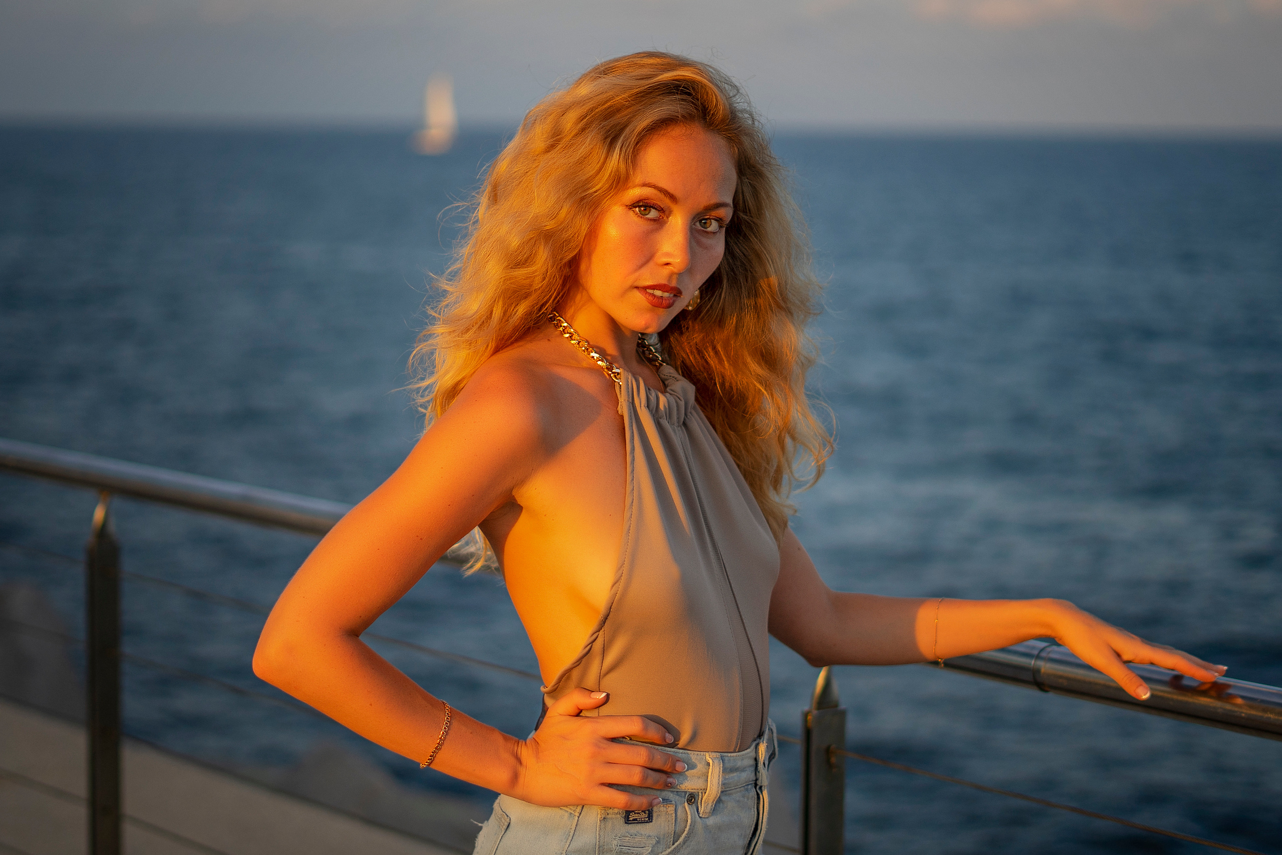 Bright and memorable Regina. Inicio