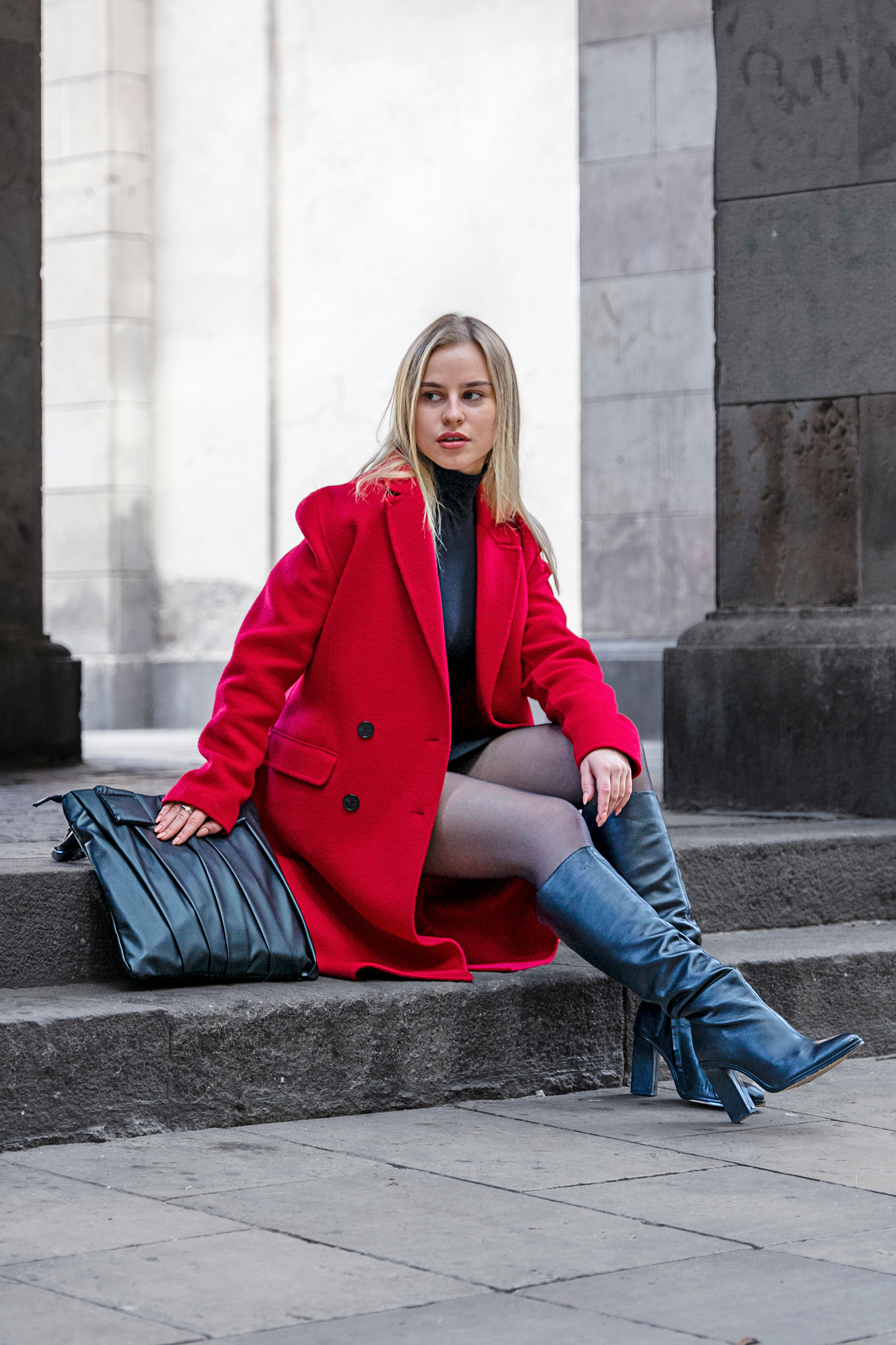 Girl with tattoos. Photographer @ Studio | Barcelona — Svyatoslav Usmyal