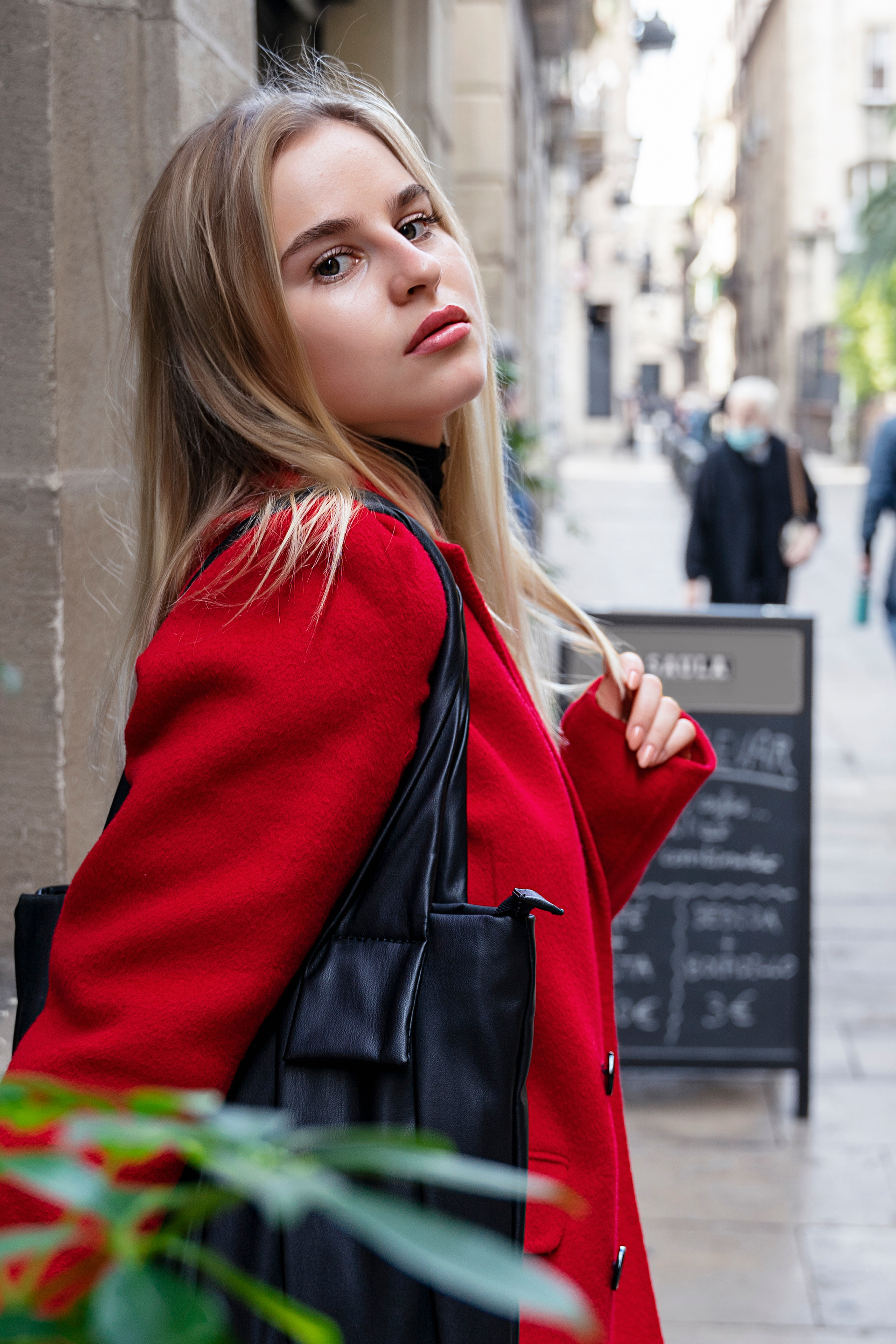 Girl with tattoos. Photographer @ Studio | Barcelona — Svyatoslav Usmyal