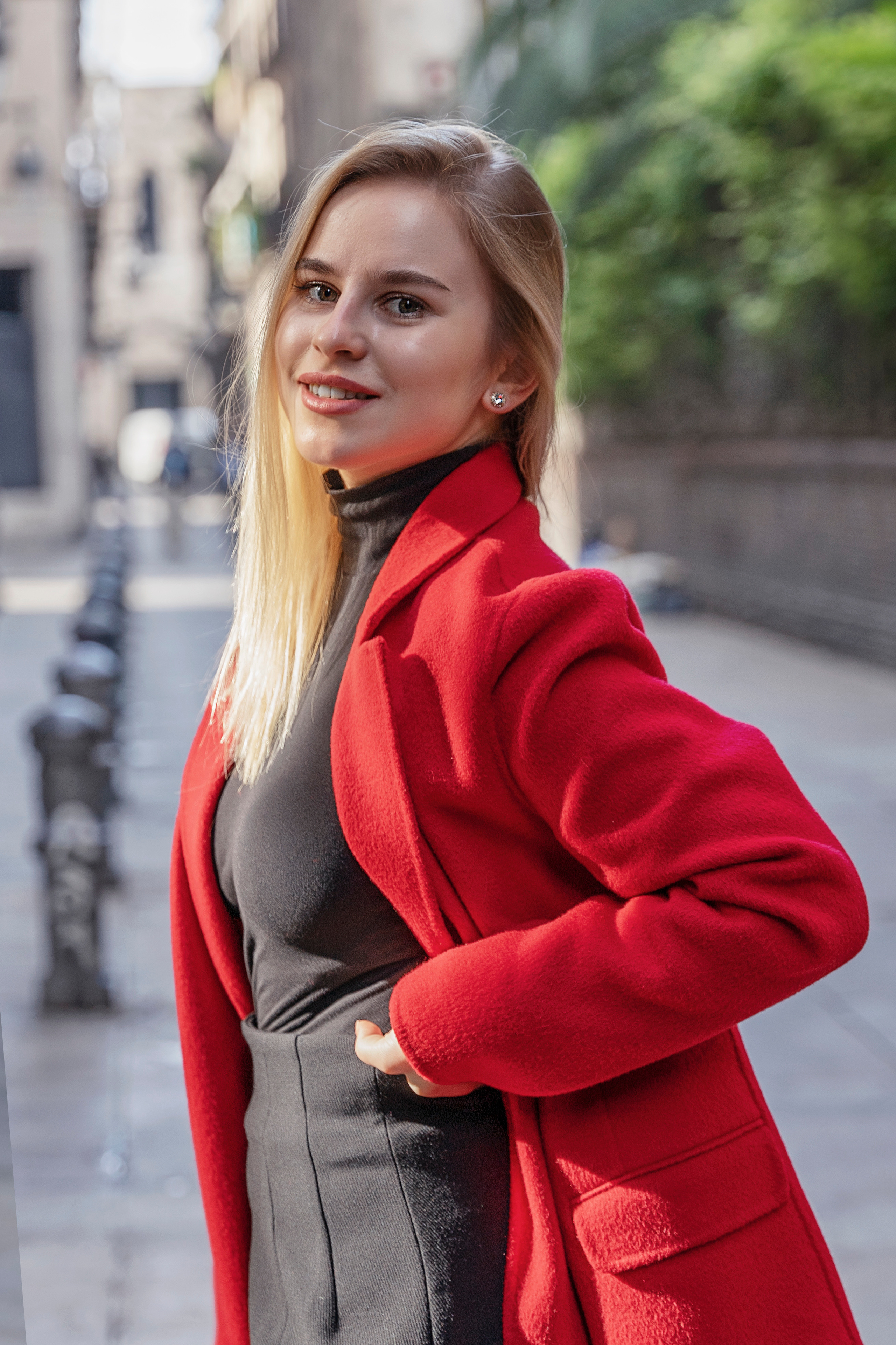 Girl with tattoos. Photographer @ Studio | Barcelona — Svyatoslav Usmyal