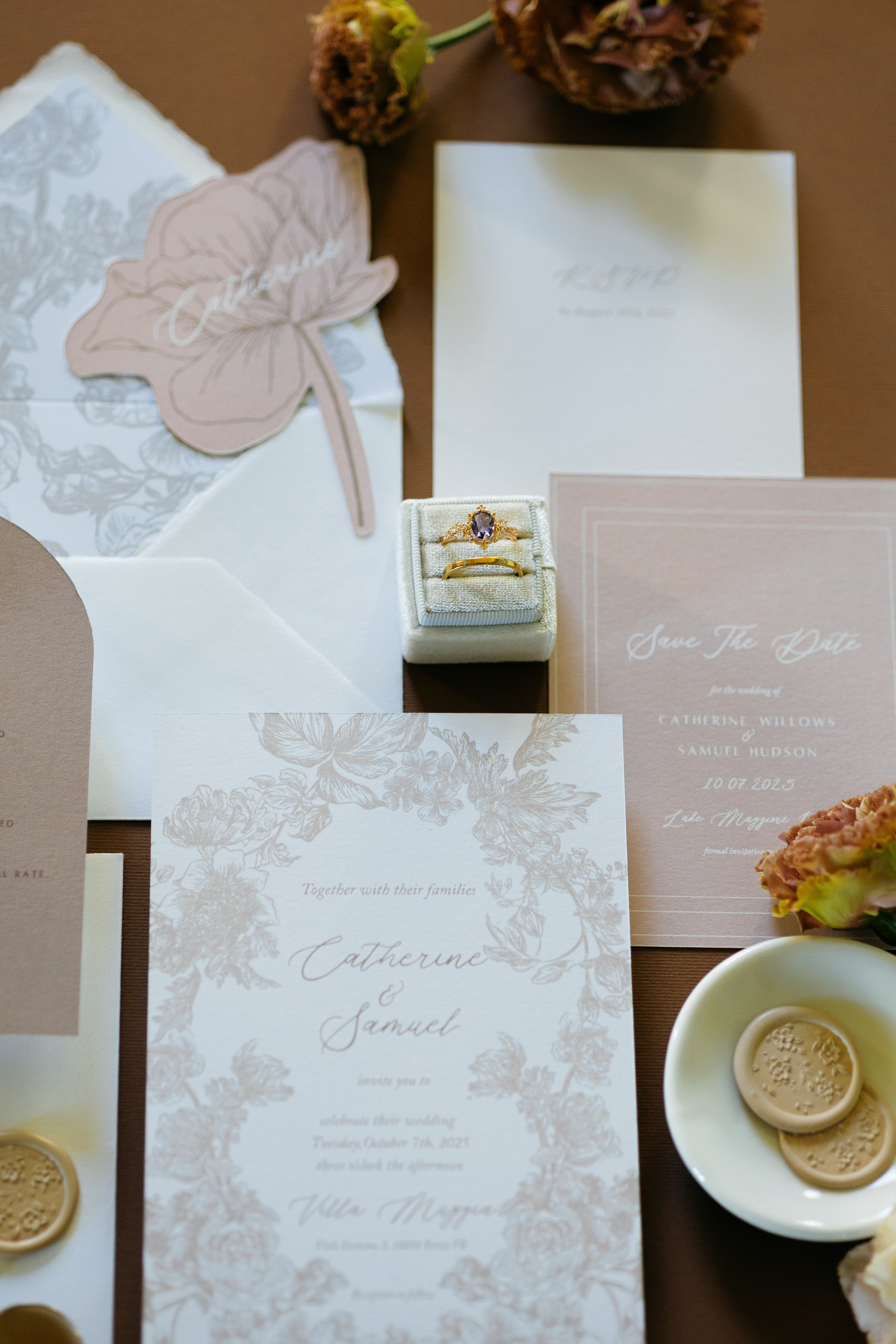 Catherine and Samuel. Sara Luca Wedding Photographer in Italy and Europe