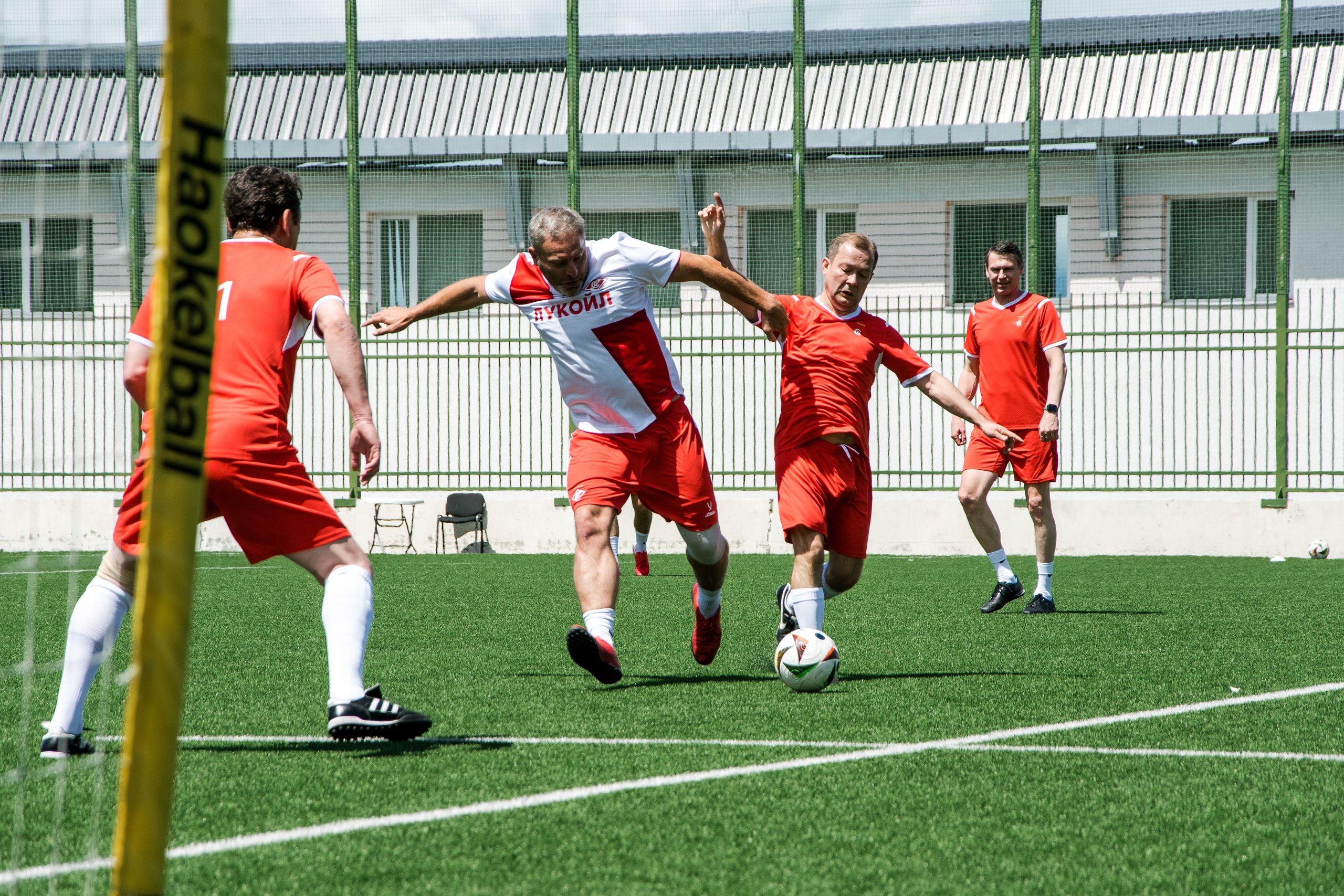 Предсвадебная вечеринка с супер звездами ФК СПАРТАК. Свадебные фотографы в Грузии, Армении. Макс Коваленко и Лара Татосян. Свадебный видеограф