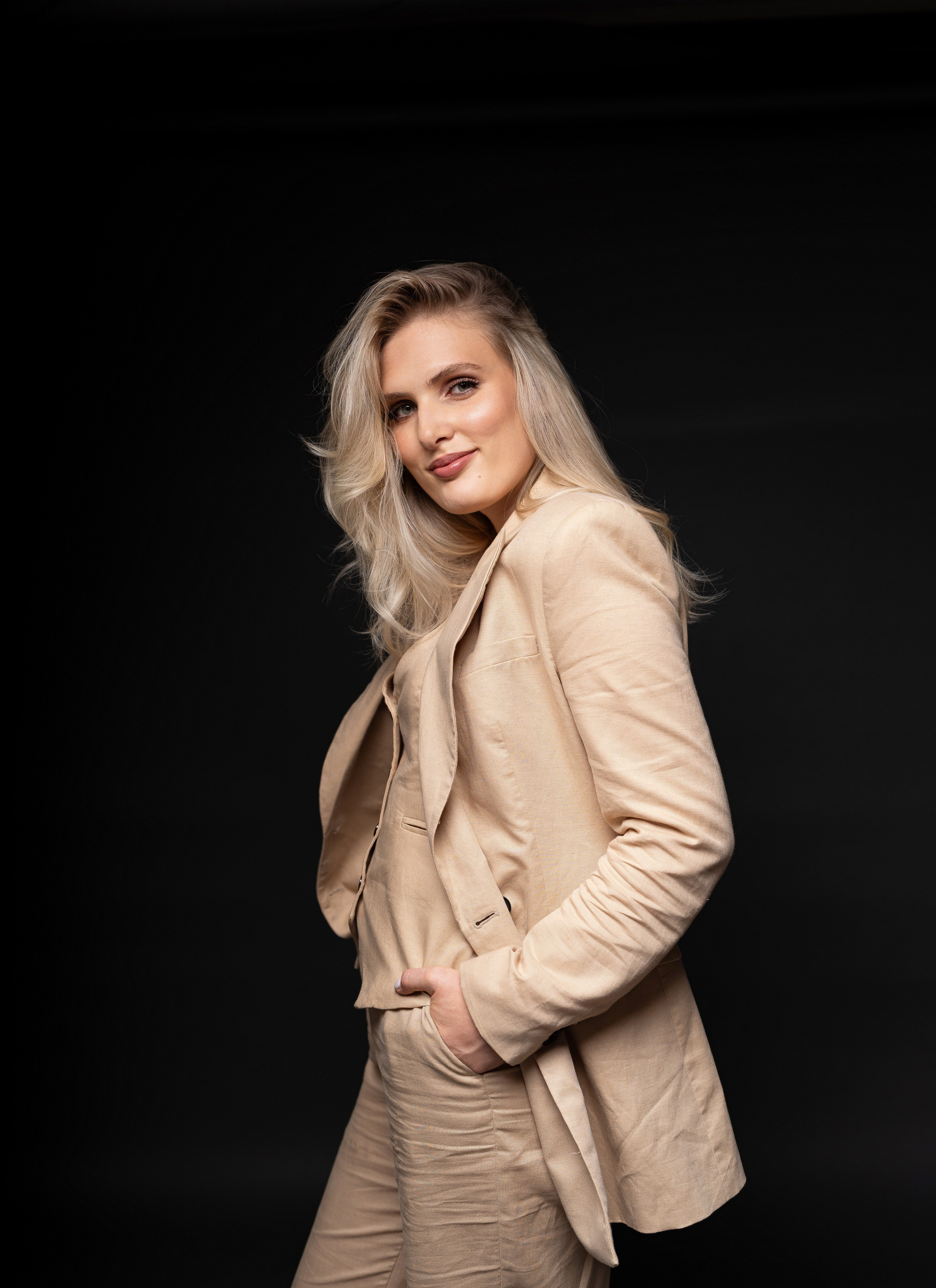 Yana. Family photographer in Sacramento | Sofia Pavenko