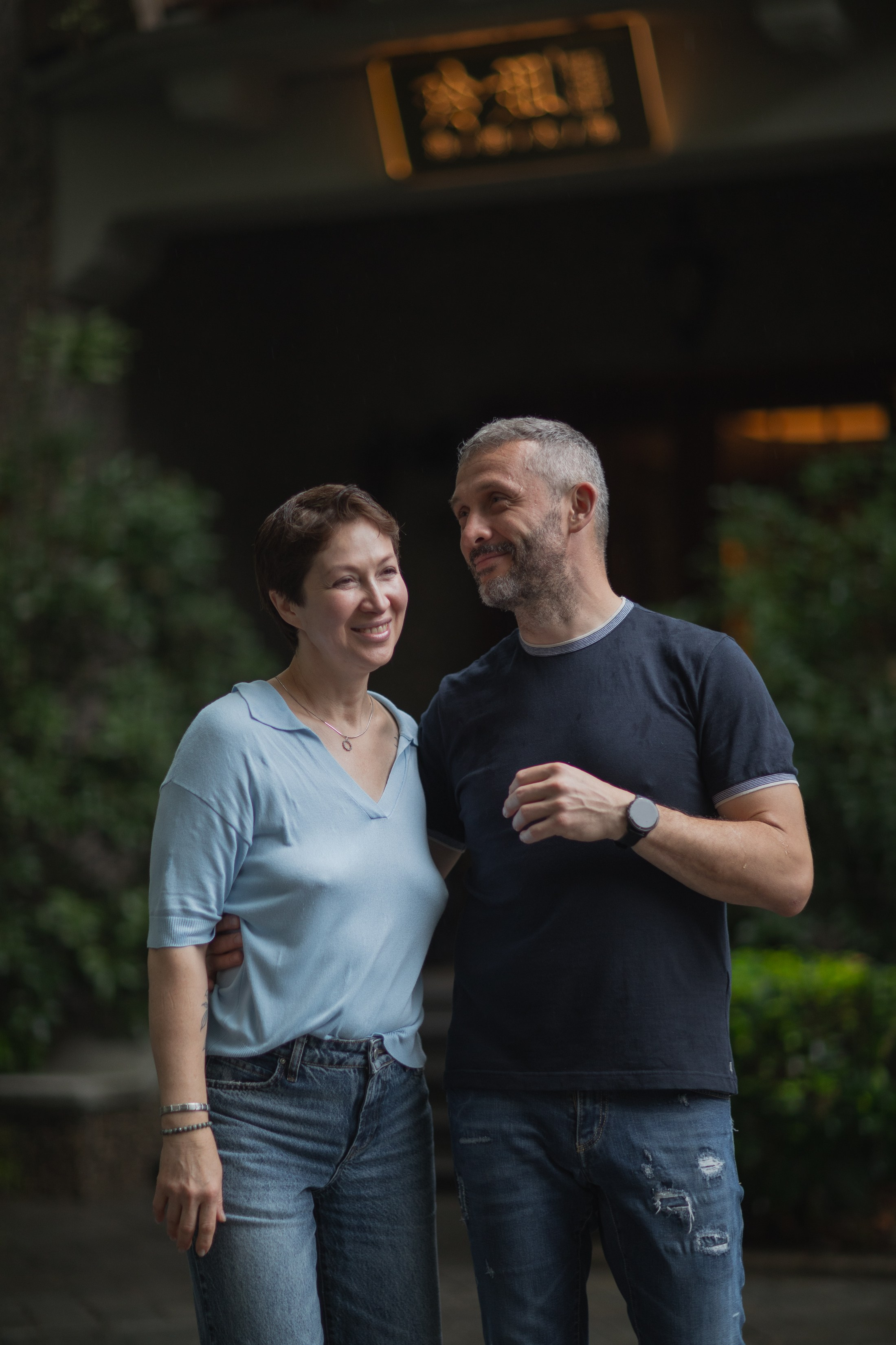 Под дождем во Французском квартале Шанхая. Фотограф в Шанхае — Лола Пидлуская