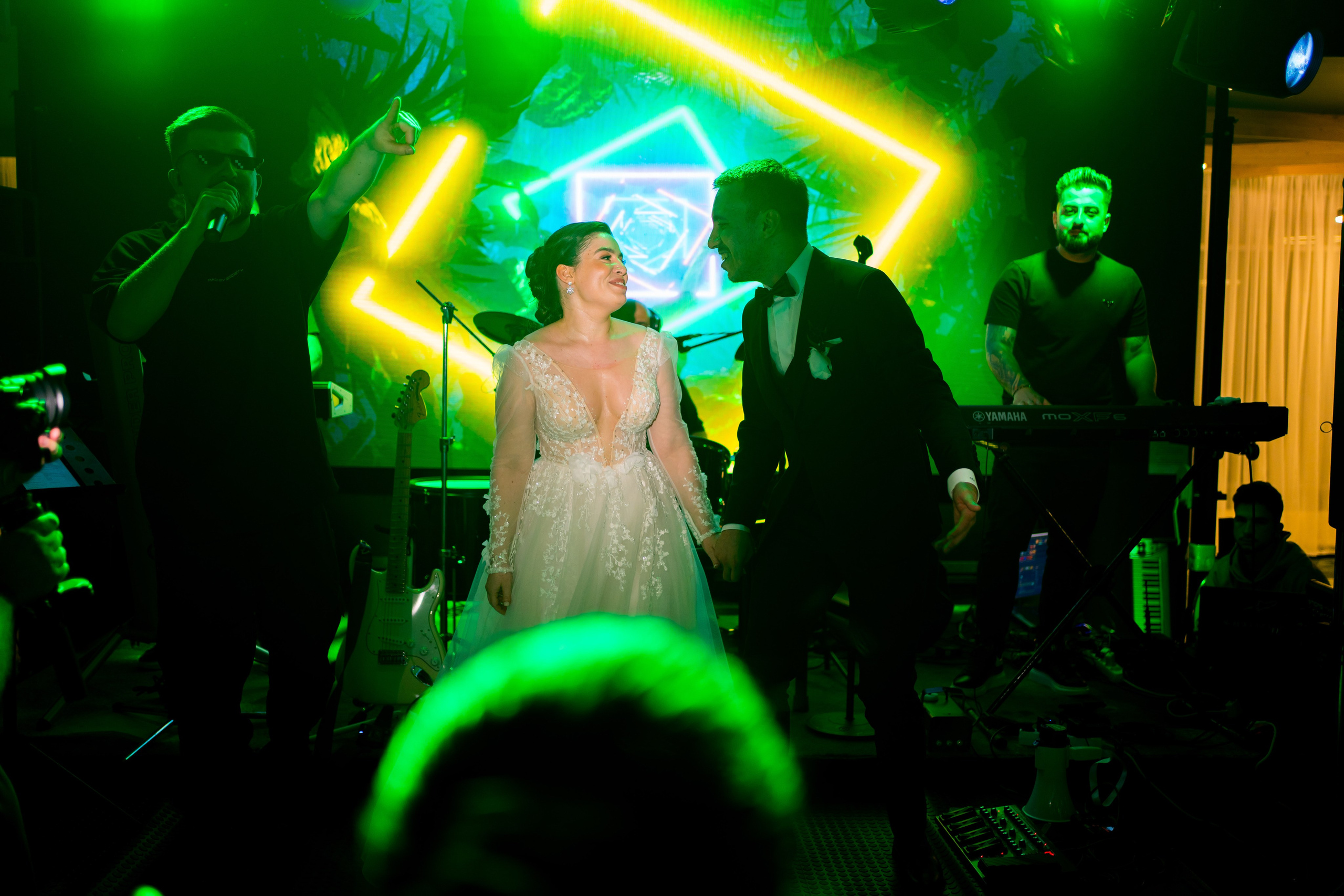 PARTY. Gabriel Florea — Fotograf nuntă București