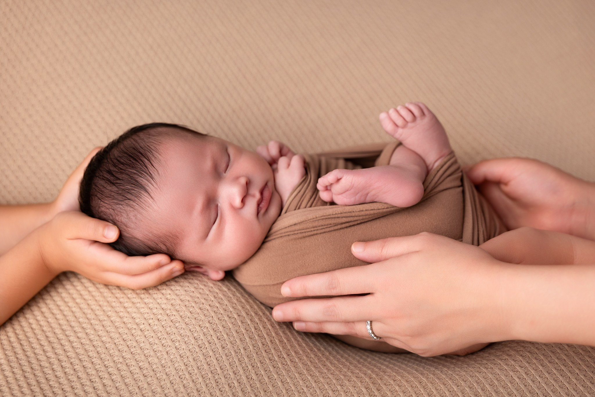 Hudson Newborn Photoshoot. Professional family, maternity & newborn photographer in North Charleston, SC, creating timeless portraits