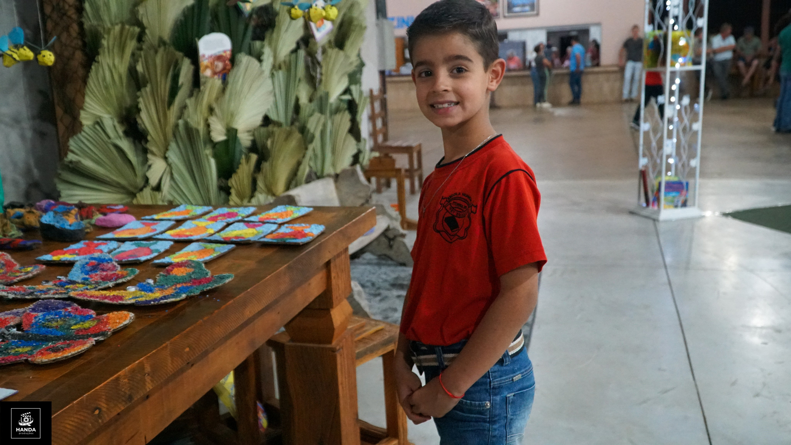Noite autógrafos colégio Aurélio Buarque de Holanda. Handa Produções