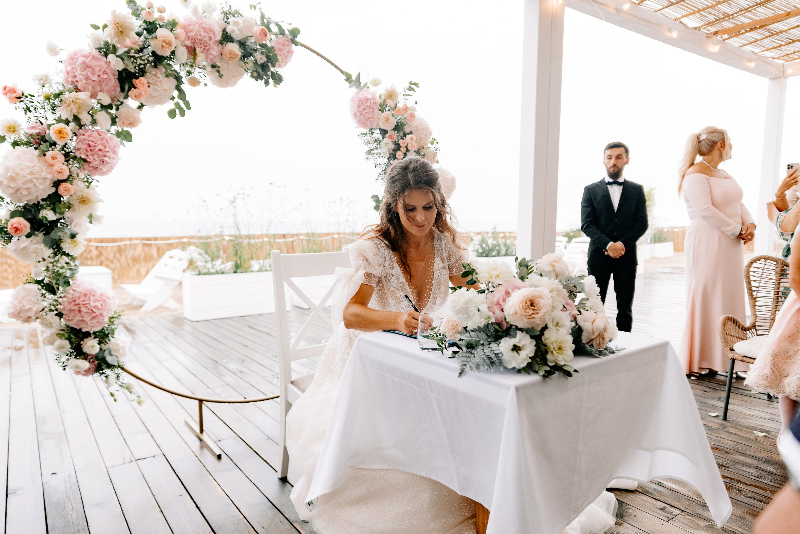 Krzysztof ♡ Weronika. Fotograf Ślubny Warszawa - Sesje Biznesowe Rodzinne Eventy