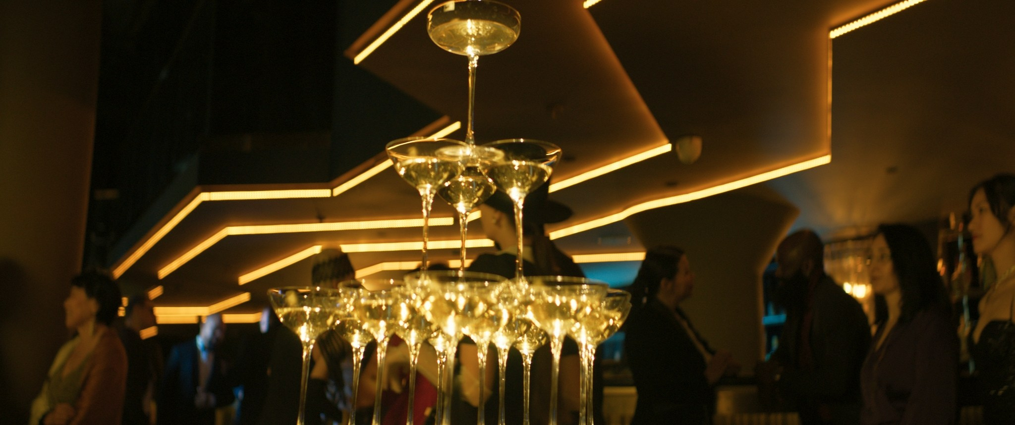 Chelovek, kotoryy smeyotsya | Film. Ilia Ivanov