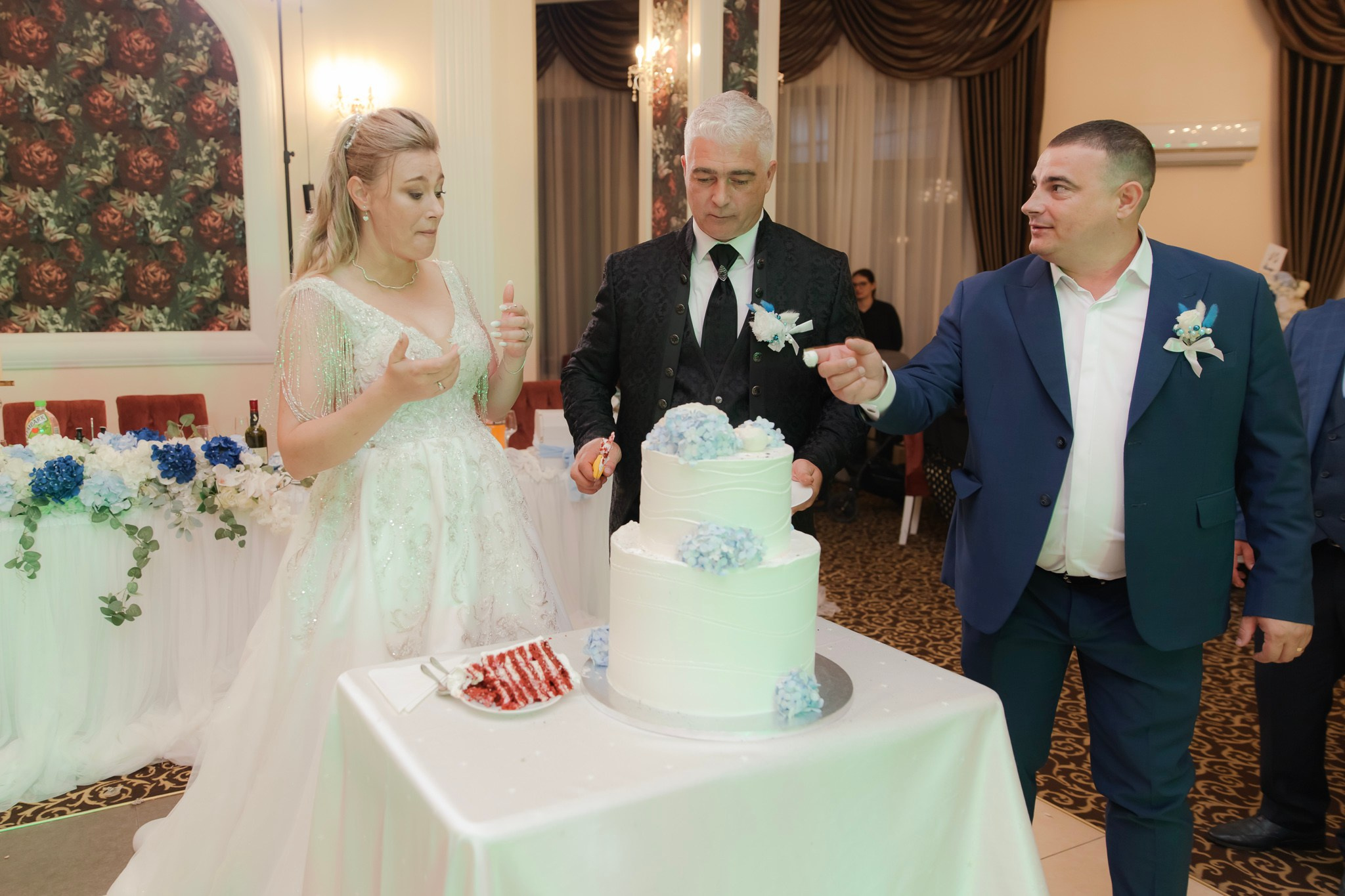 Mihai & Oana. Servicii foto-video profesionale, pentru momente de neuitat