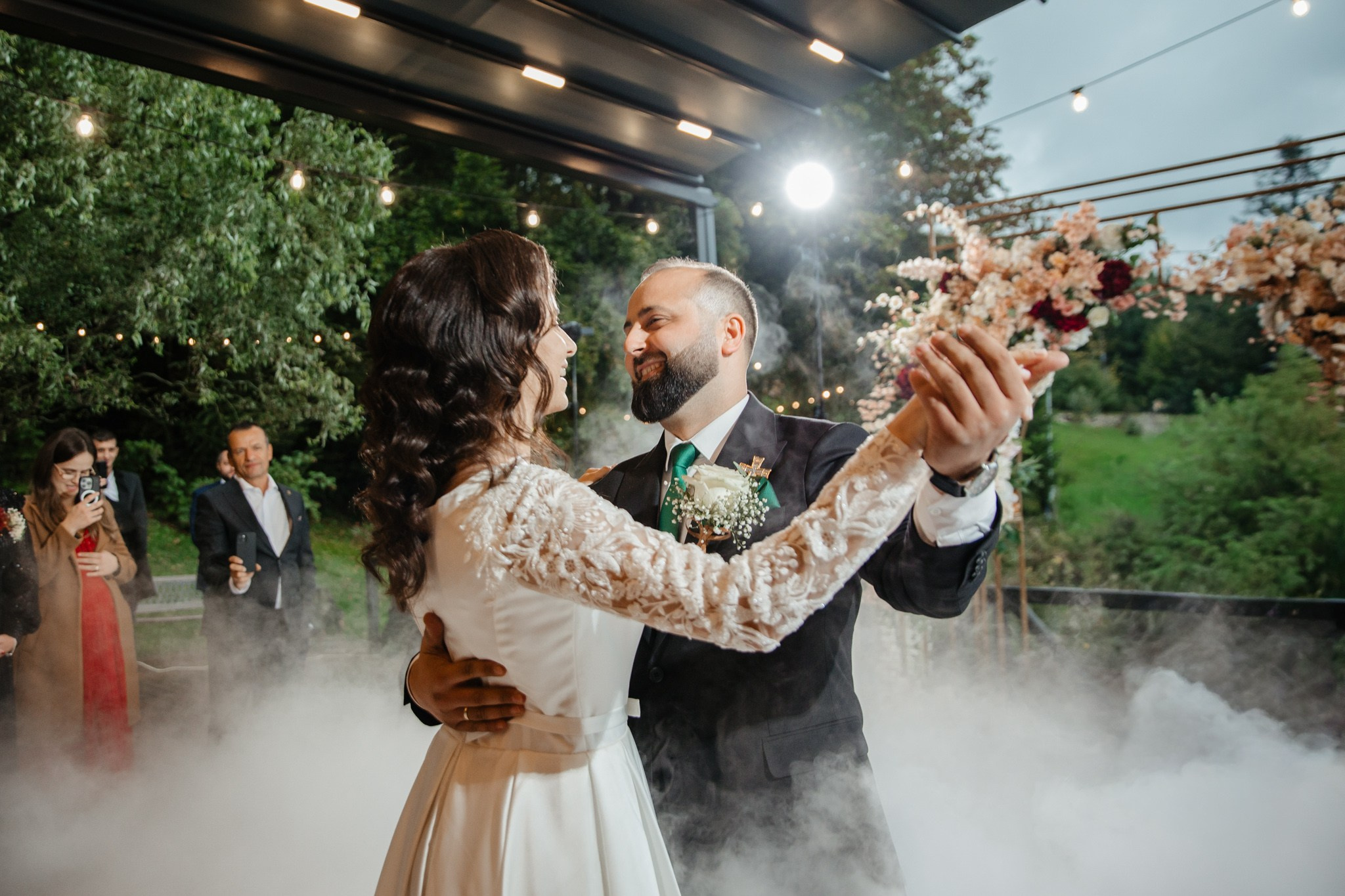 Nunta de Poveste la Sucevița: Cristi și Andreea. Servicii foto-video profesionale, pentru momente de neuitat