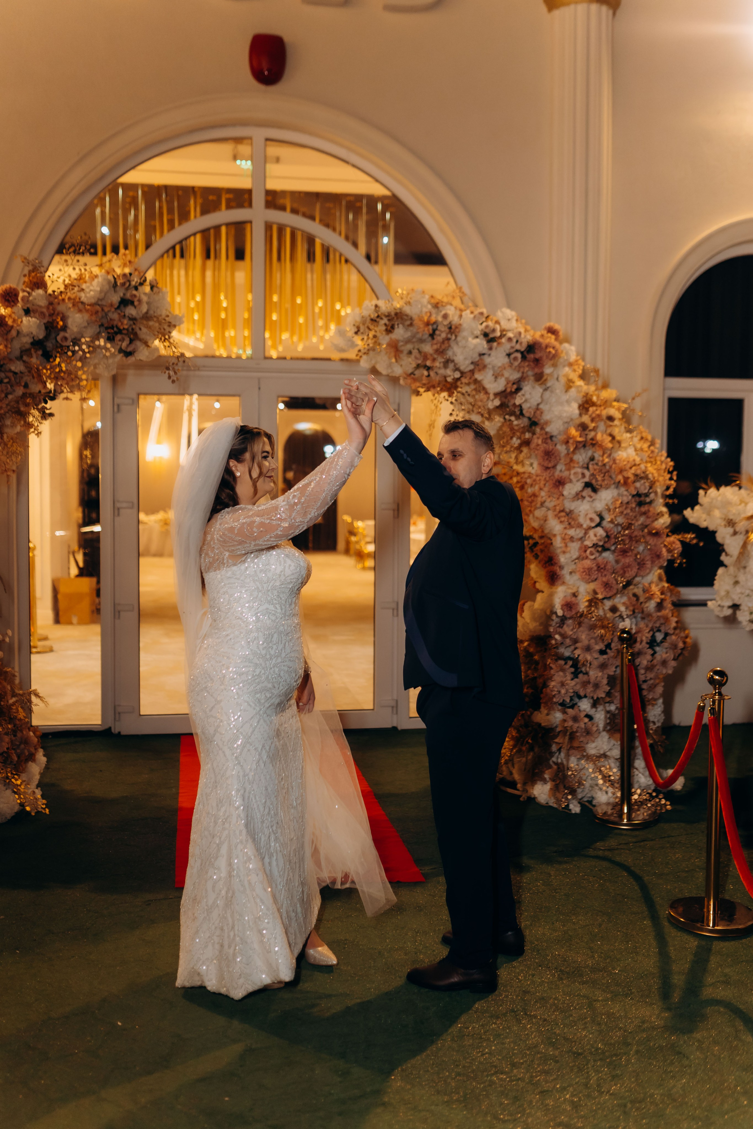 Povestea voastră, regizată de noi |Cristi Turculet Videograf Nuntă Suceava | wedding highlight. Servicii foto-video profesionale, pentru momente de neuitat