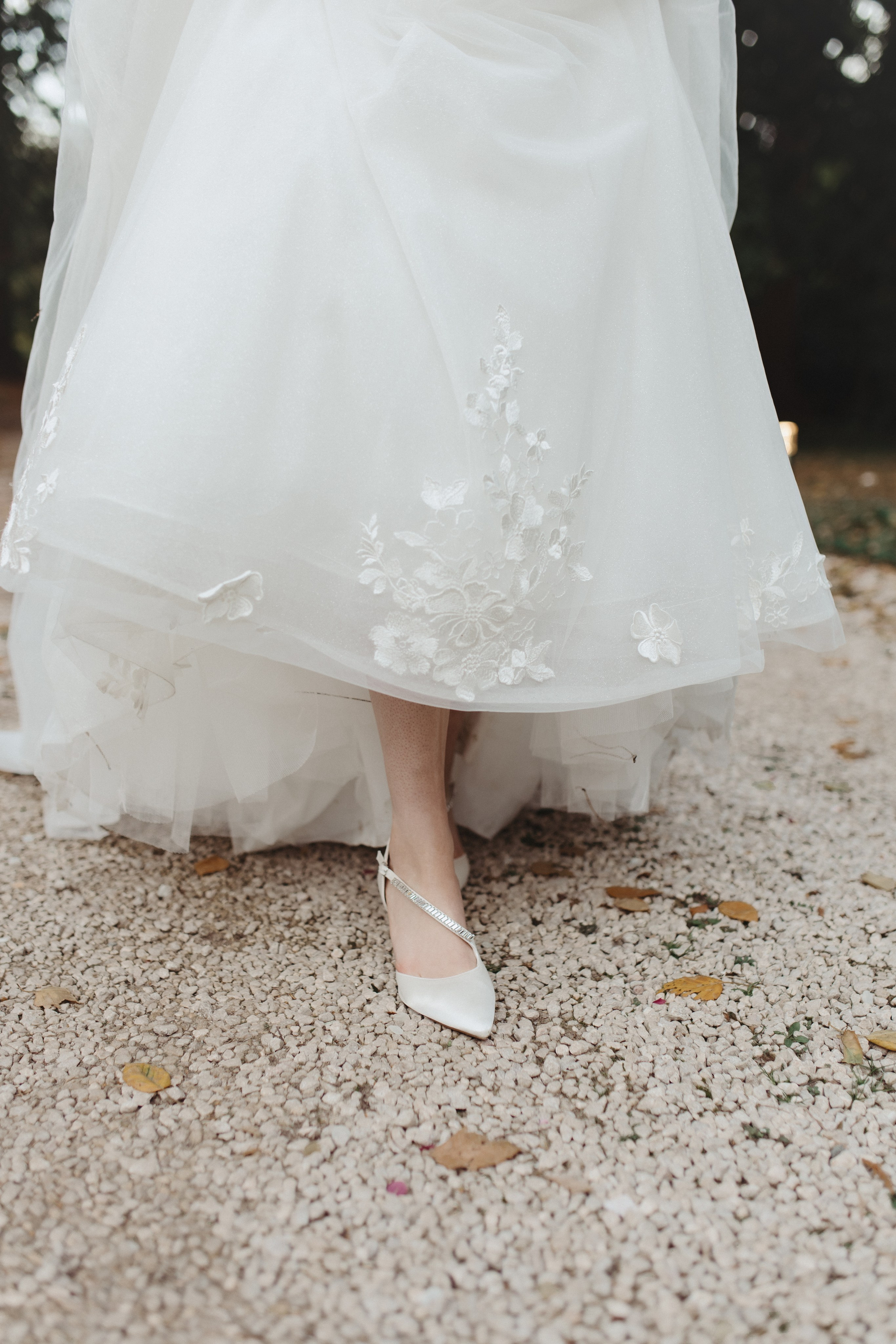 E&C. Wedding and Portrait Photographer Evie Moon