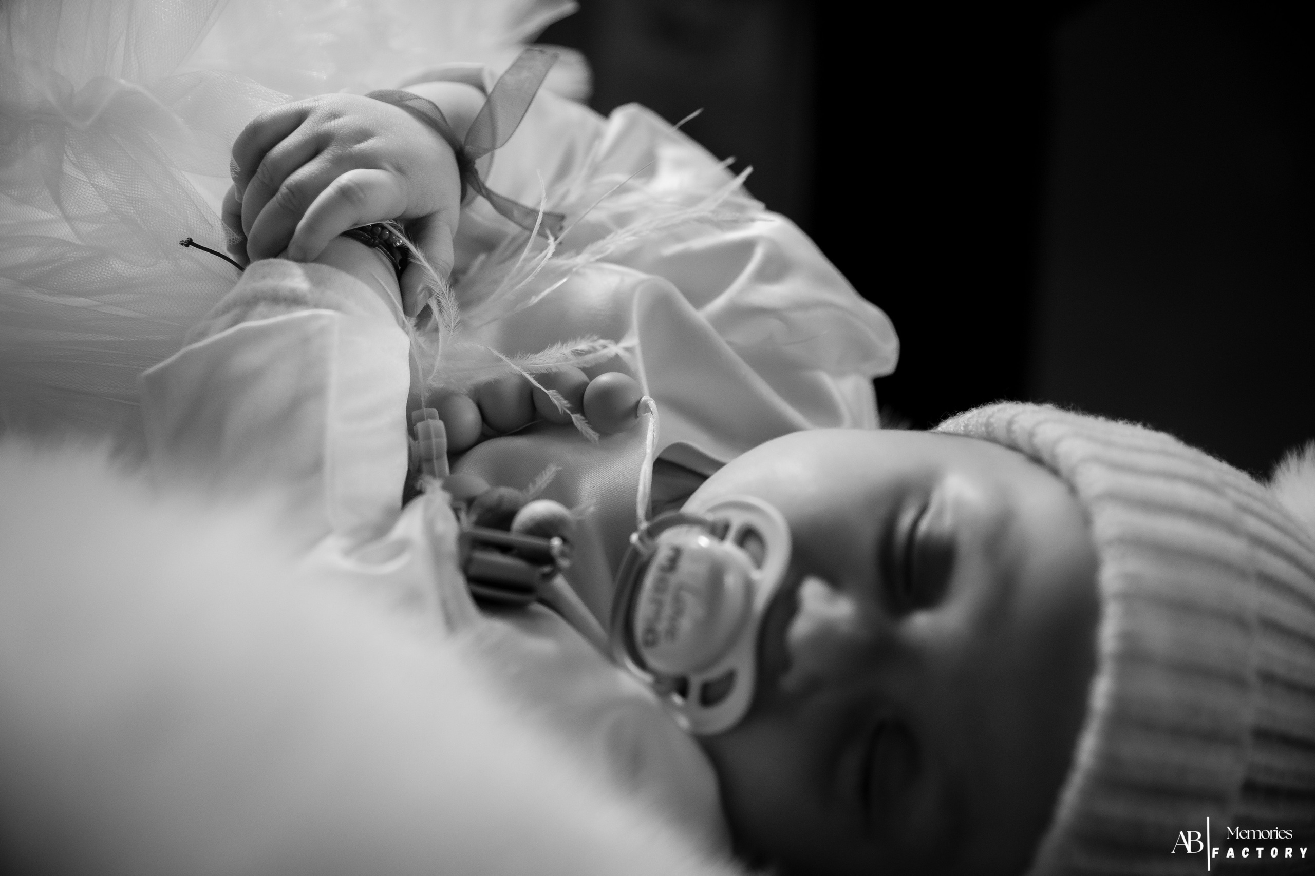 Baptism | Luna Maria. Bordeiionutfotograf