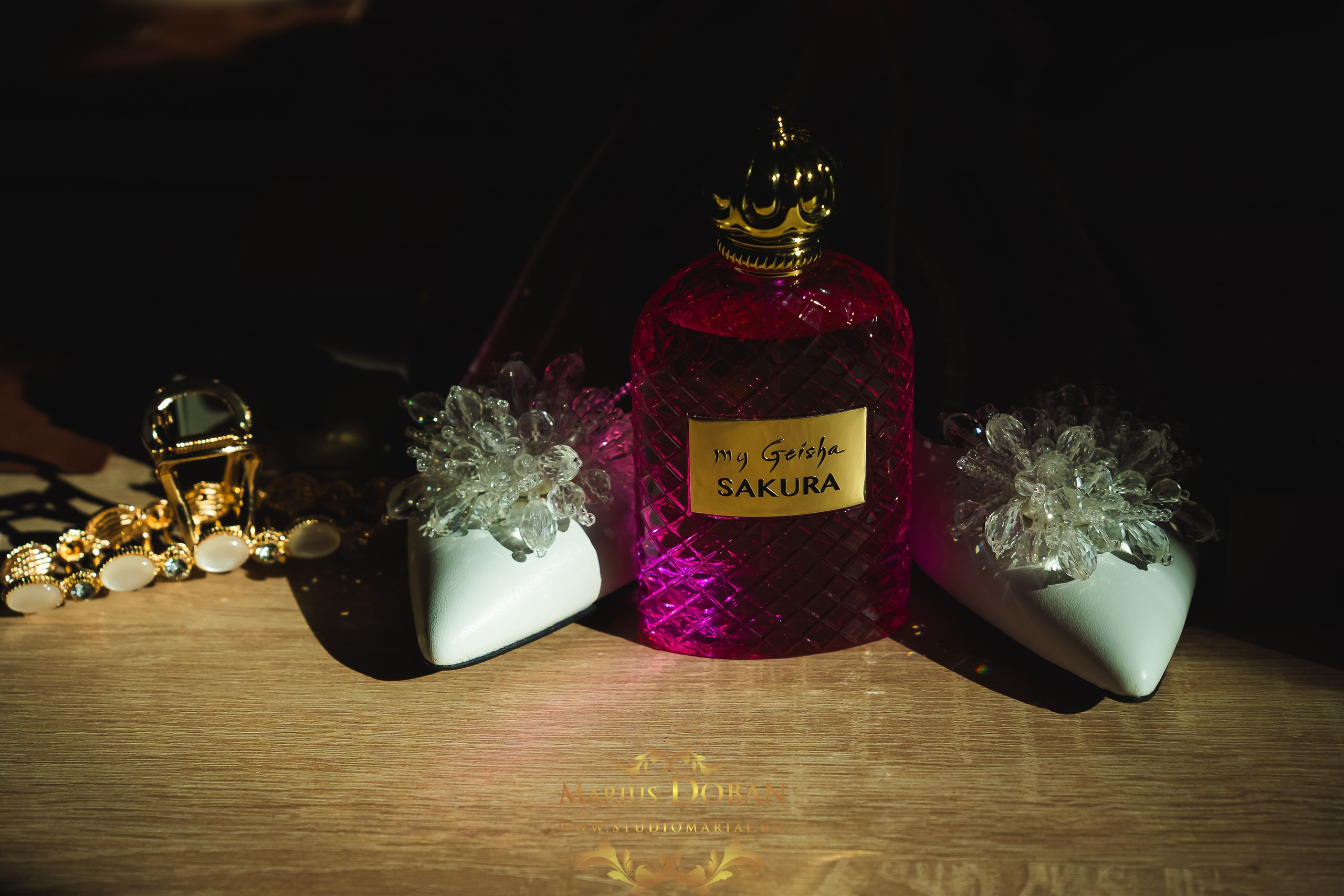 Iulia & Joszeph — preparing & details. Marius Doban