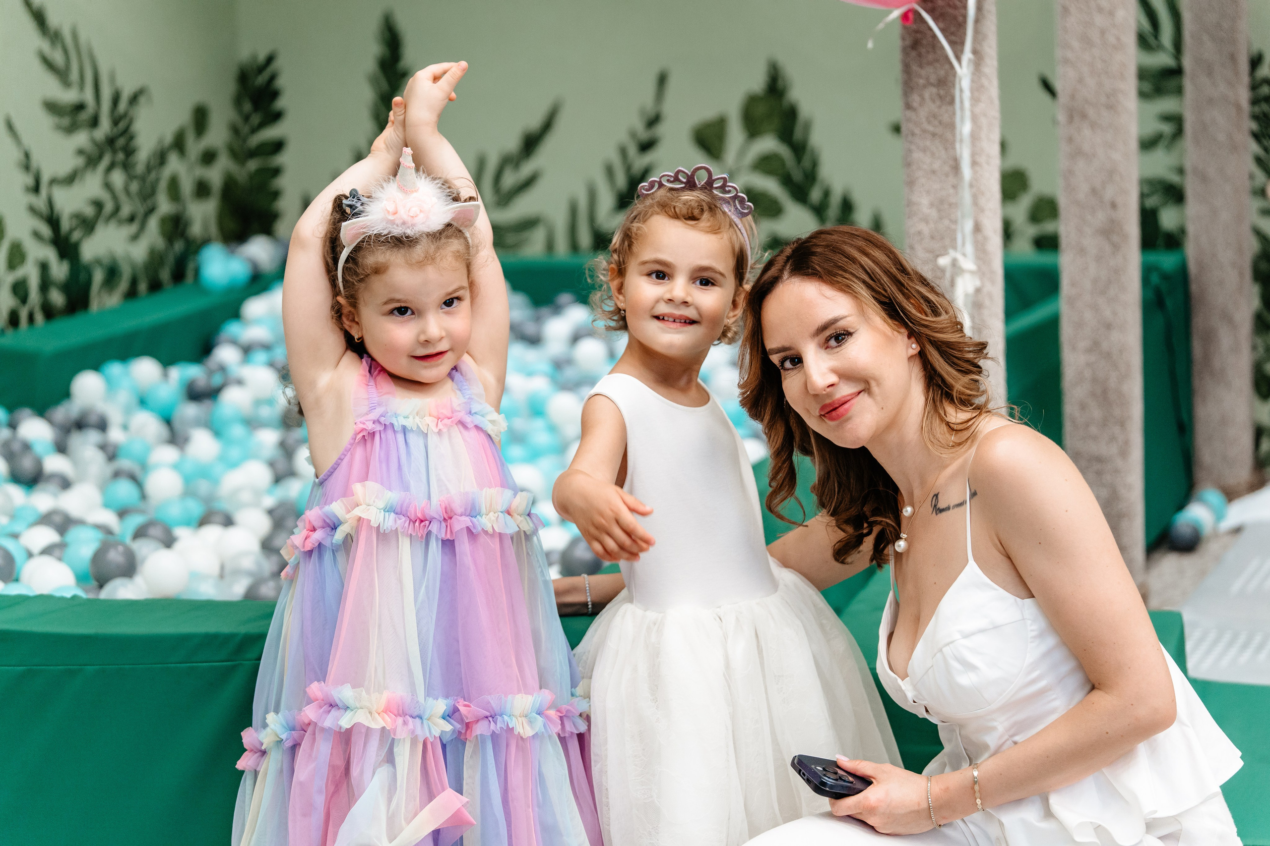 Aniversare Amira. Foto Studio — Fotograf de evenimente, nunti, botezuri, portrete