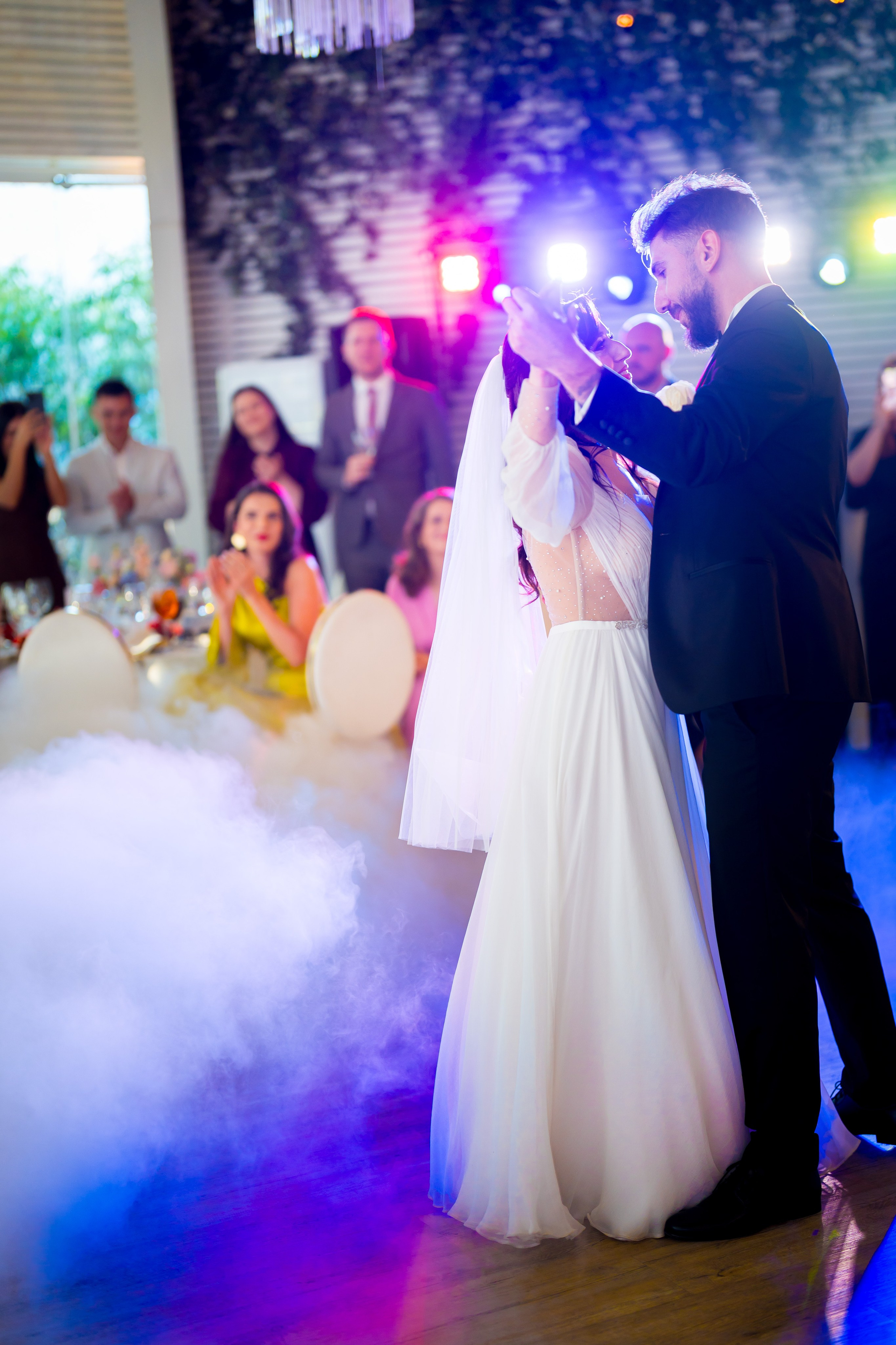 PARTY. Gabriel Florea — Fotograf nuntă București