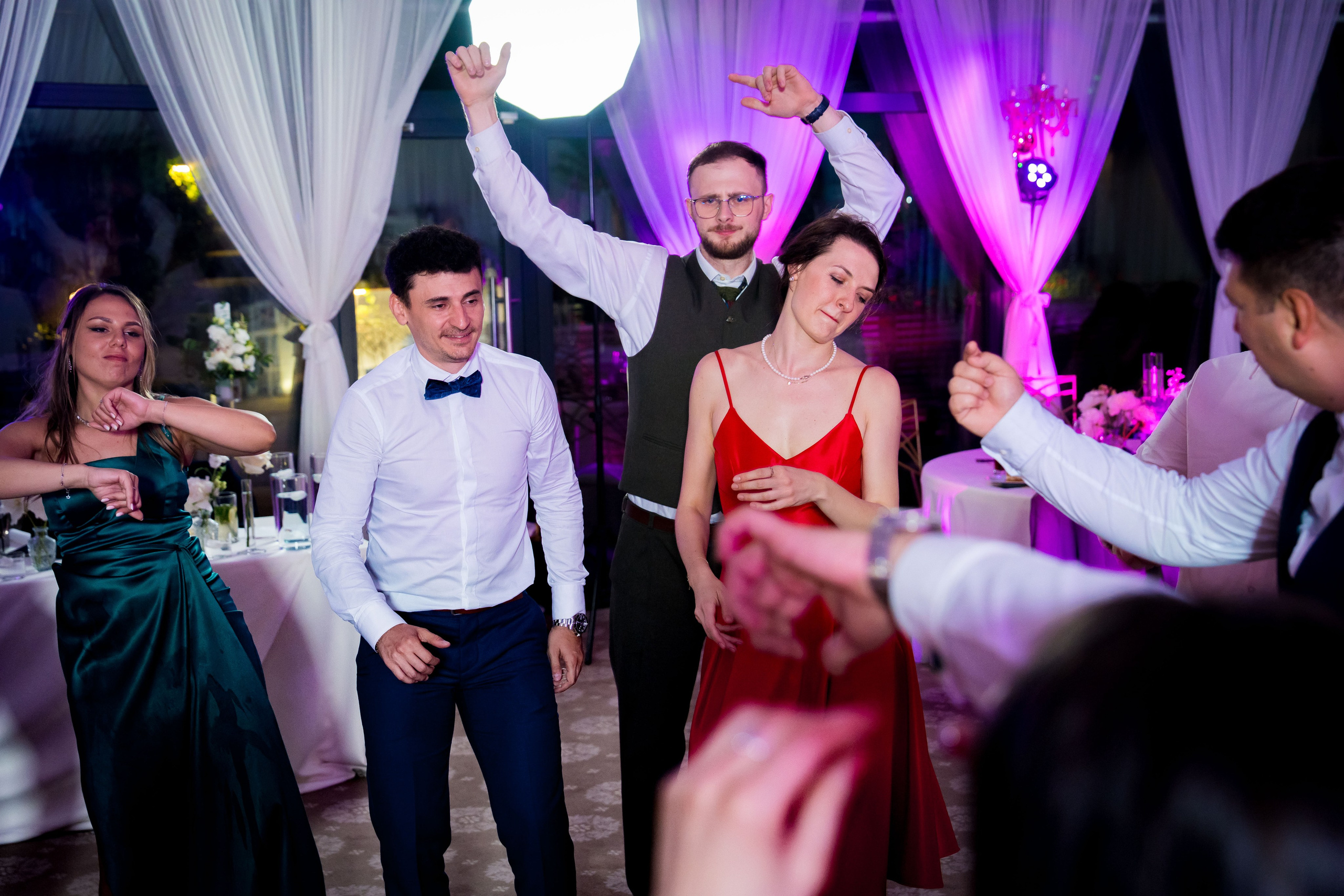 PARTY. Gabriel Florea — Fotograf nuntă București