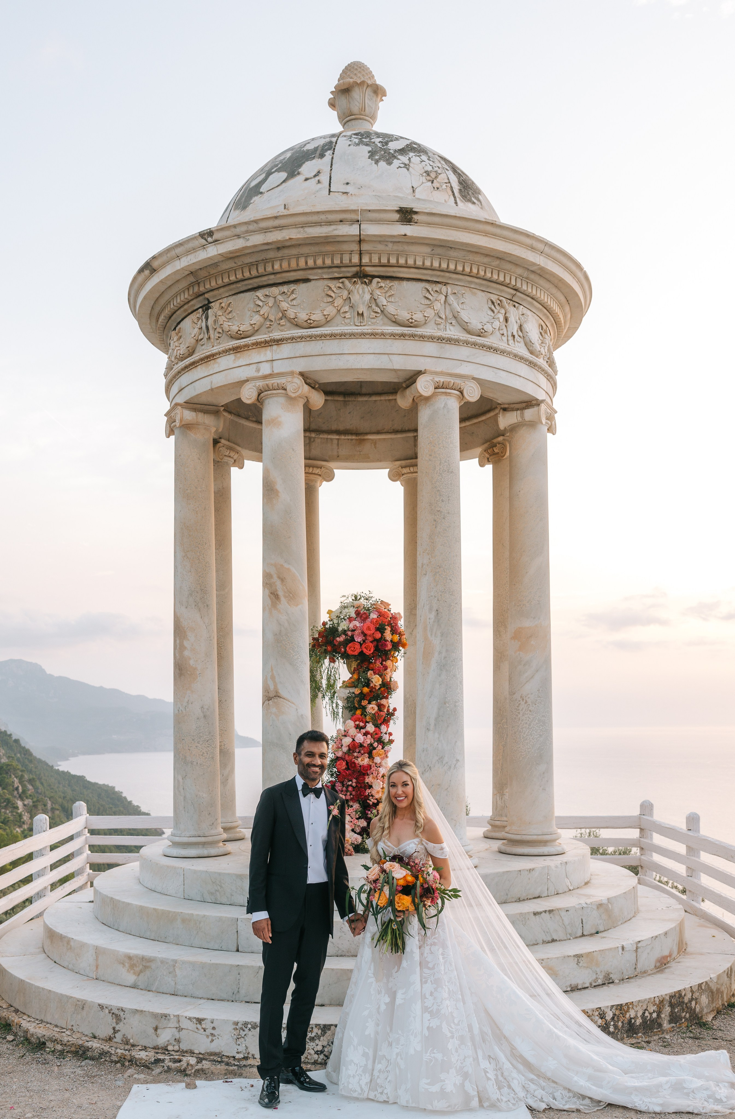 Mallorca venue Son Marroig for this LA Wedding Ceremony. Wedding Celebrant in Mallorca Iban Collin