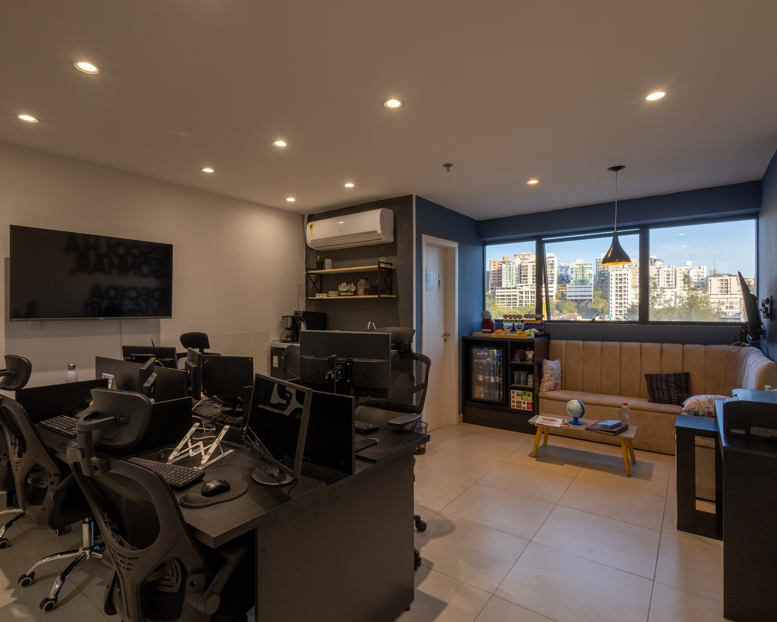 Cidadão do Mundo. Caio Almeida