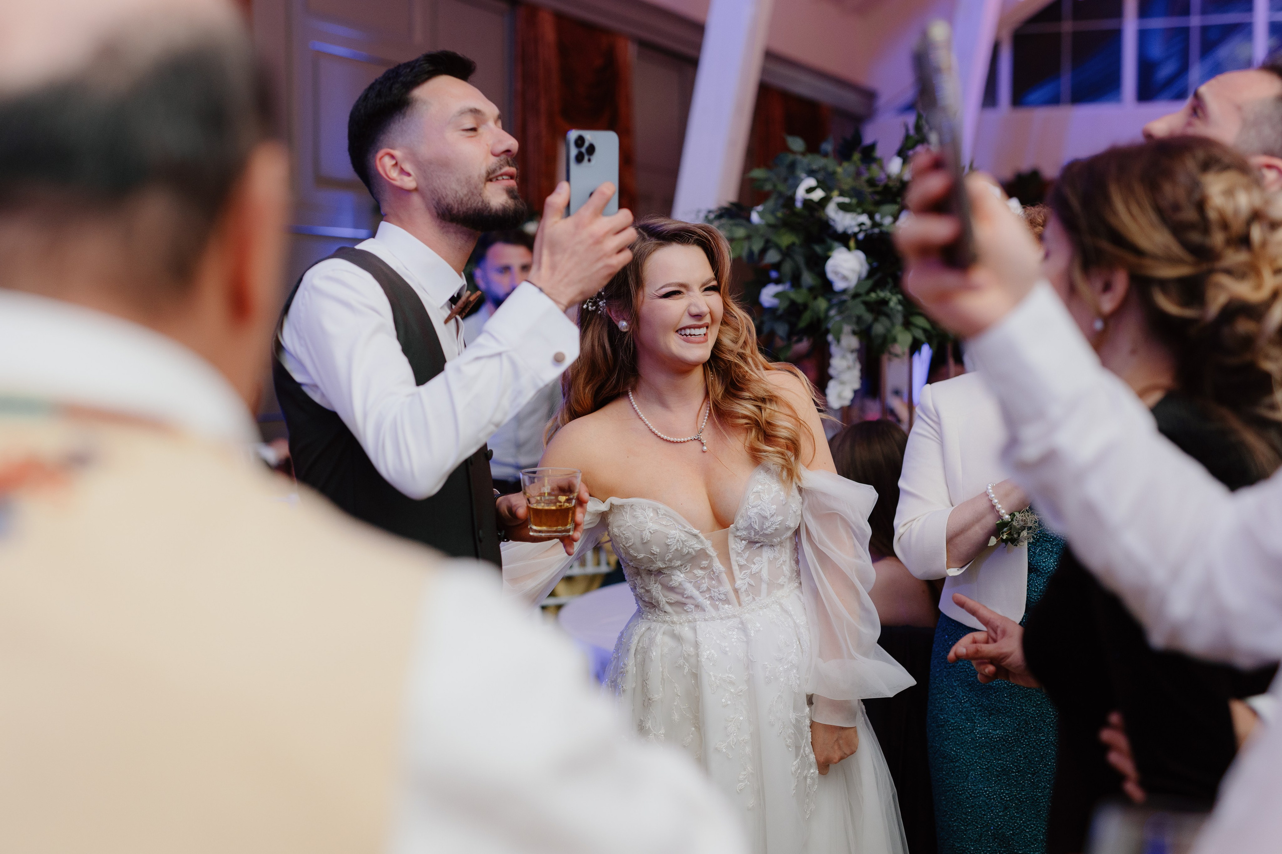 Nicoleta & Lucian. Main