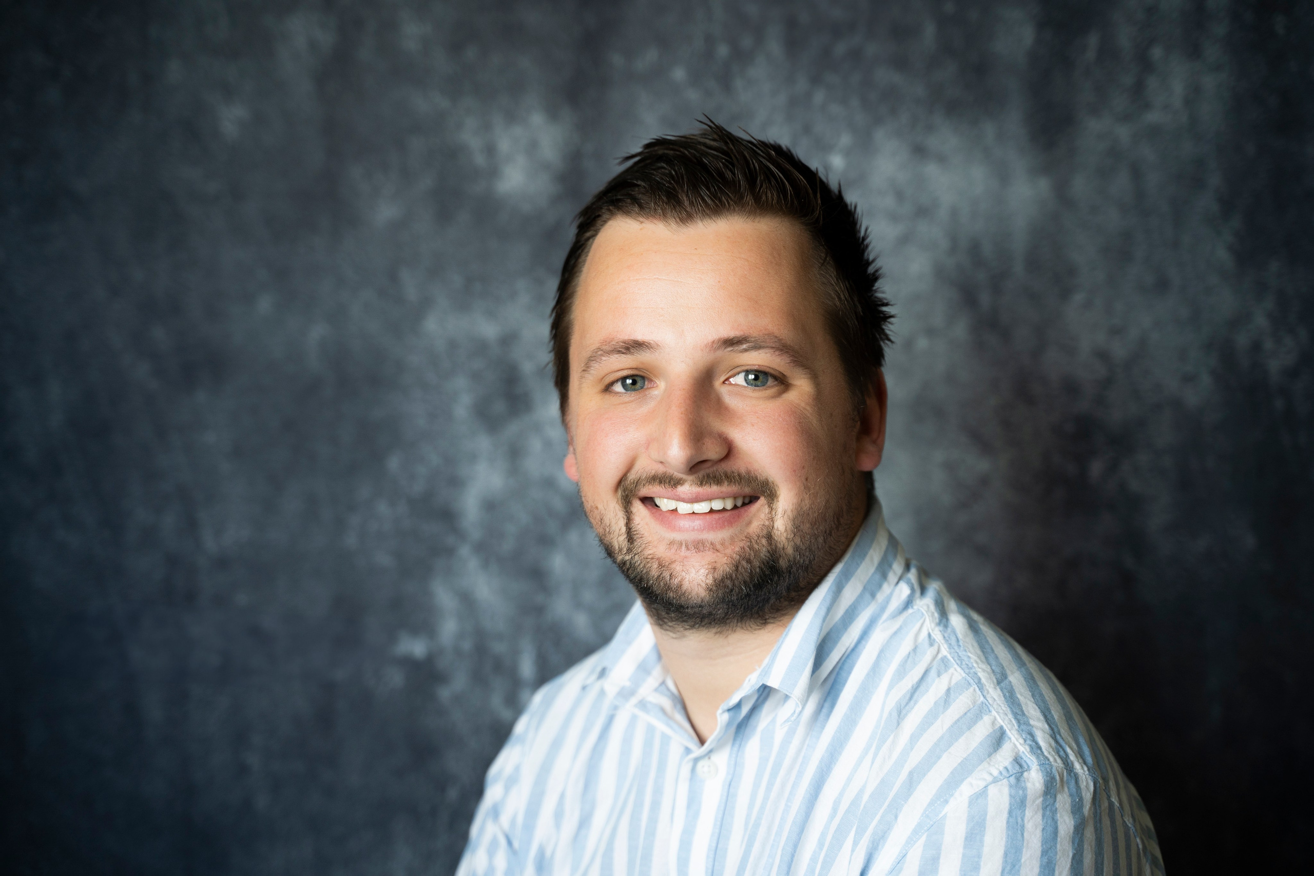 BUSINESS PORTRAIT. Nina Janeckova Fotografin und Videografin am Bodensee