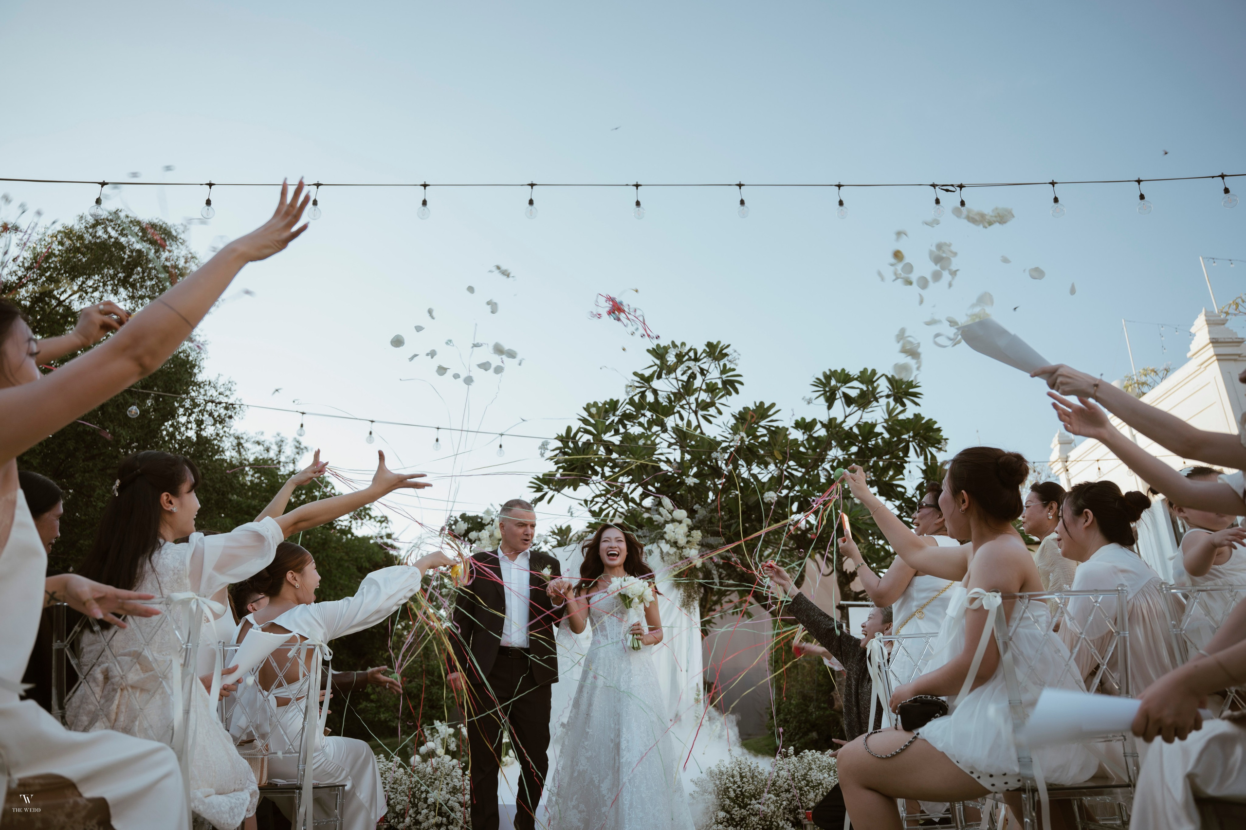 ALEX & NICOLE. WEDDING PHOTOGRAPHER IN VIETNAM