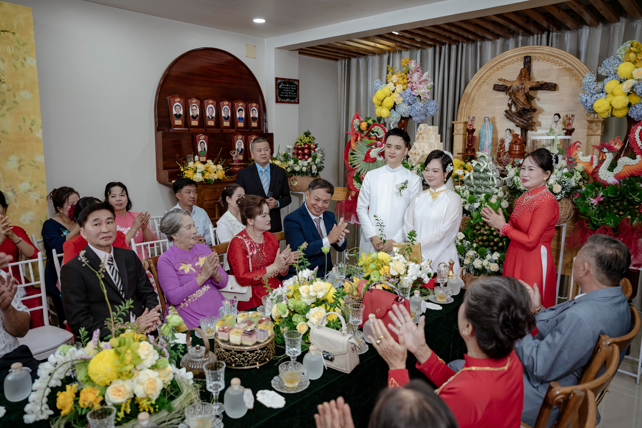 JOE & MIA. WEDDING PHOTOGRAPHER IN VIETNAM