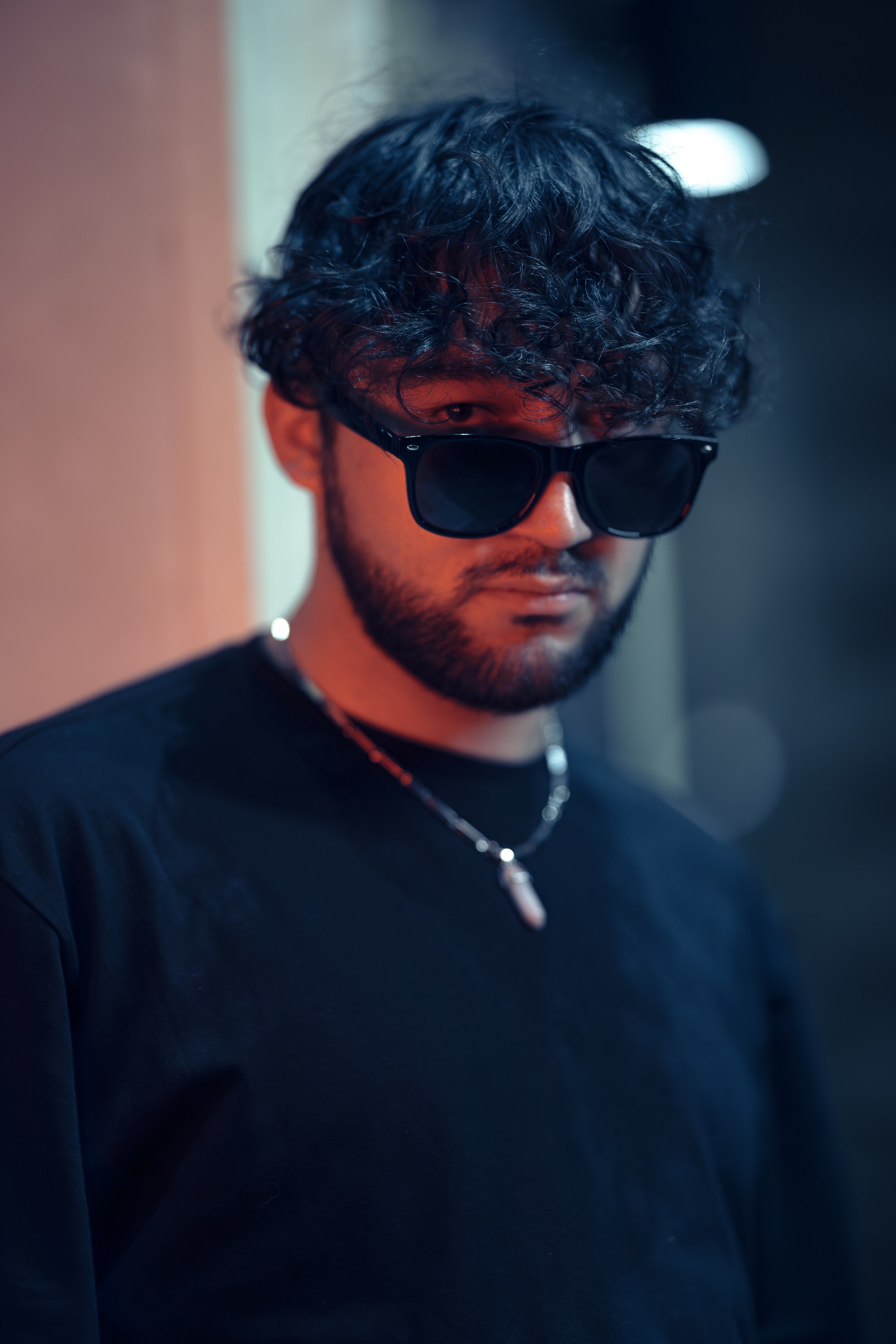 Farrukh. Nifty photography — коммерческий и портретный фотограф в Ташкенте. Студийная и выездная съёмка