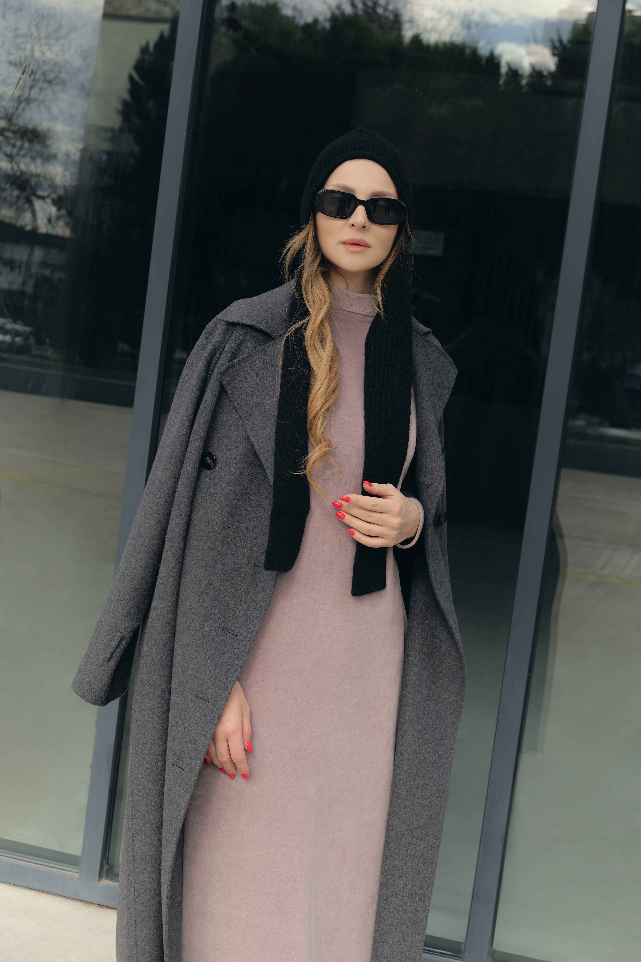 Delam Winter'24. Commercial fashion photographer based in Turkey and Europe