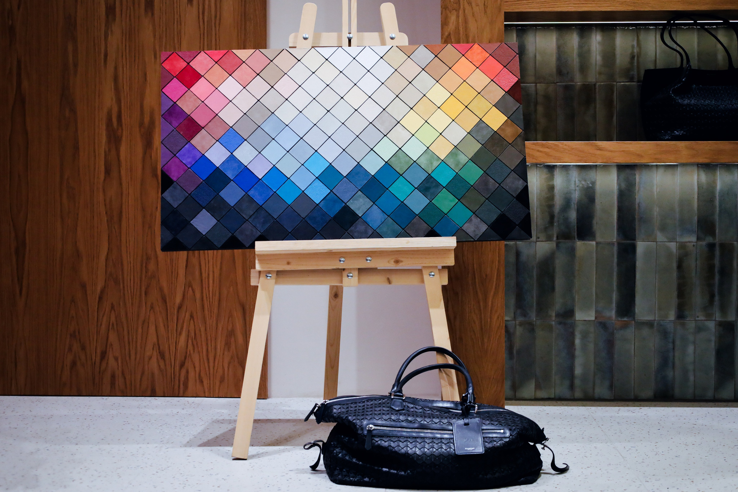 Events & factory reportage (rien-à-porter). Asmikiam