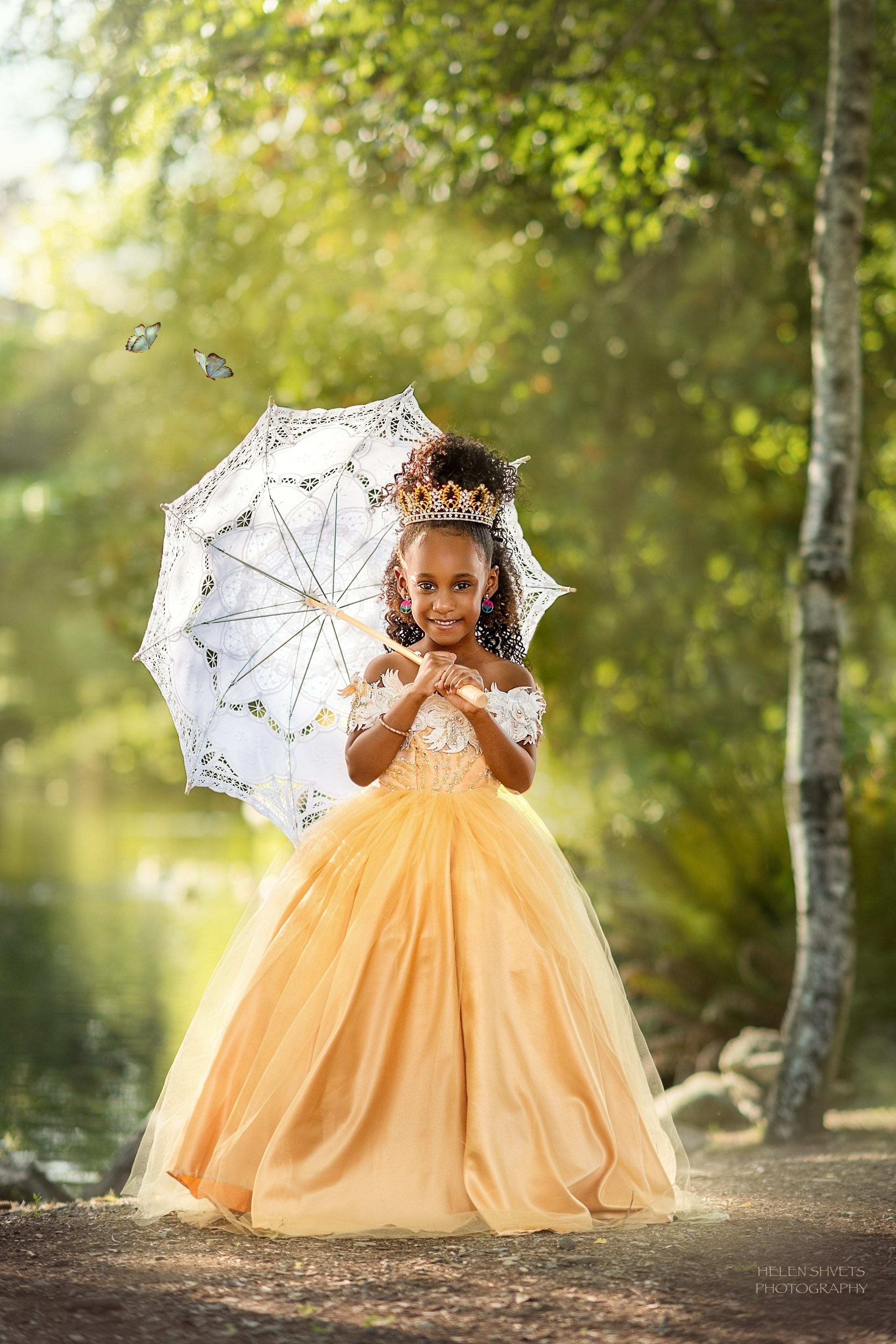 Fatou, BD celebration. Wedding & portrait photography in the Seattle Area. Helen Michelle photographer