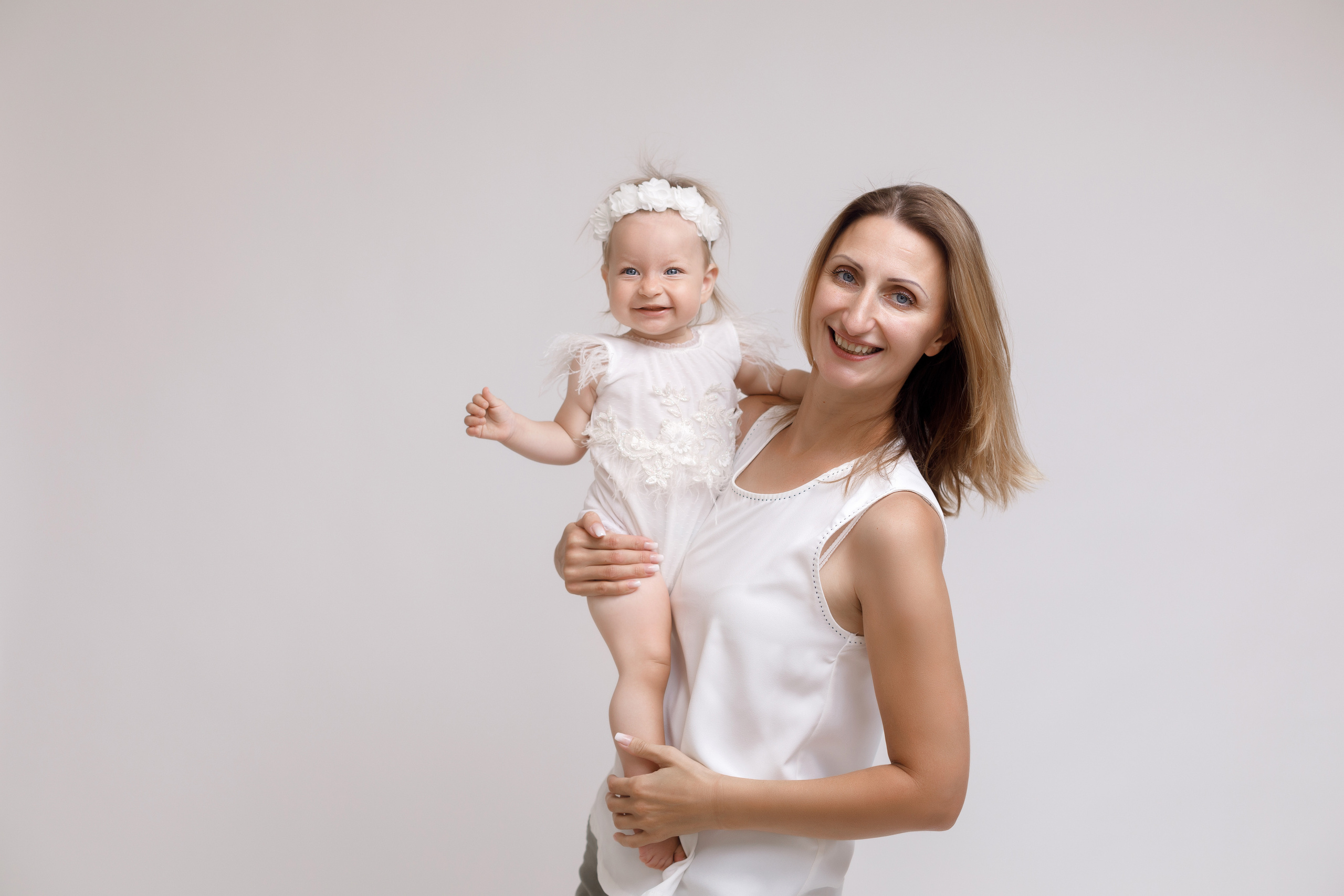 FAQ about first year. נטליה רוזמן צלמת הריון ניובורן ילדים ובוק בת מצווה