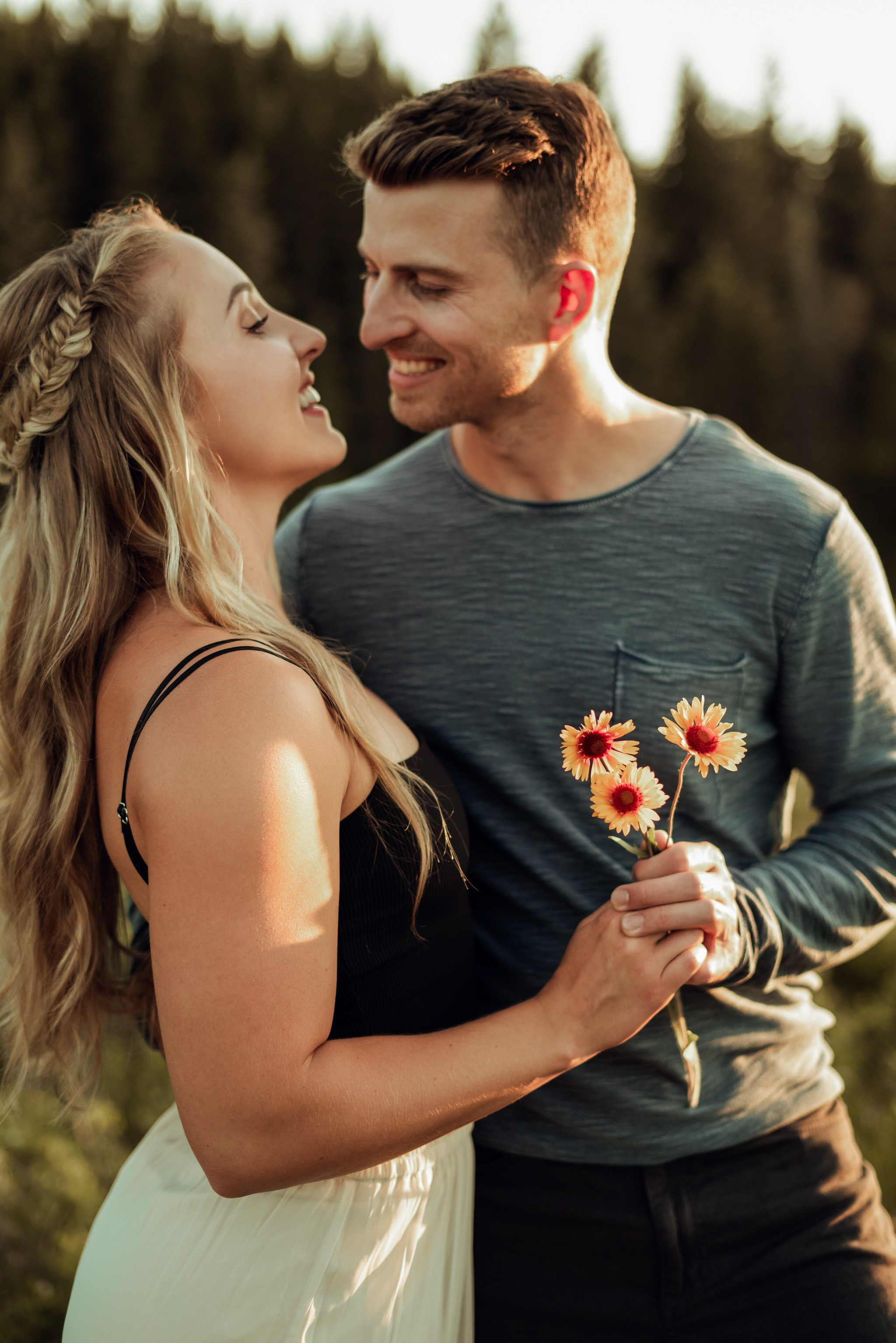 CASUAL KARLY & KOHL | CALGARY AB. Elopement & Lifestyle Wedding Photographer