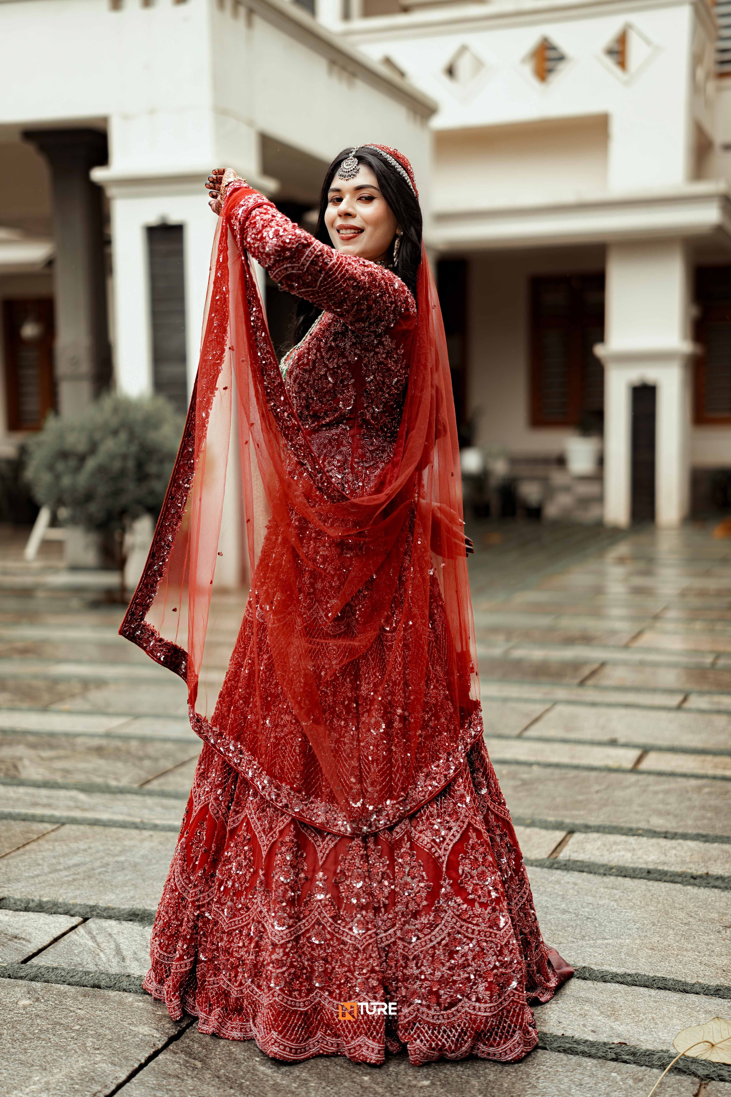 PHOTOS. NTURE WEDDING