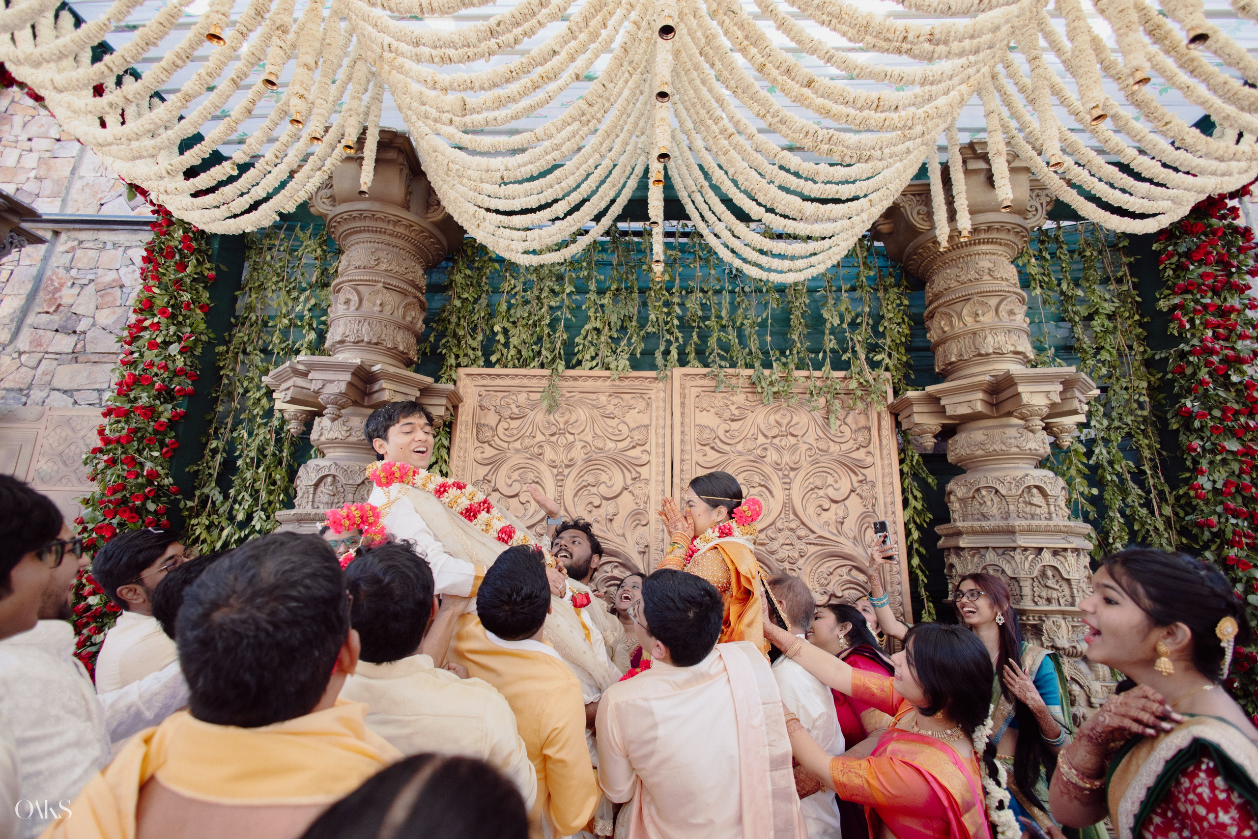 Deepak & Aarushi. Wedding & Editorial Photographer | Anandshivadas